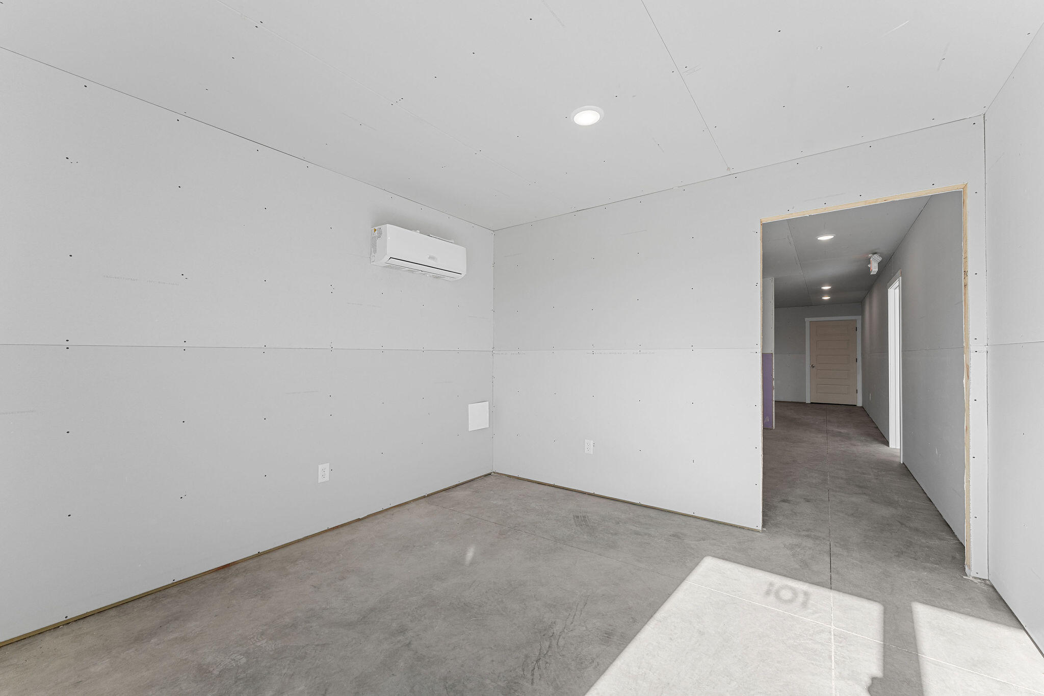 201 Blue Sky Lane 34 Property Photo 11