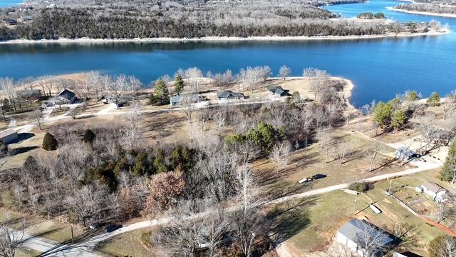 22236 Evergreen Court Property Photo 13