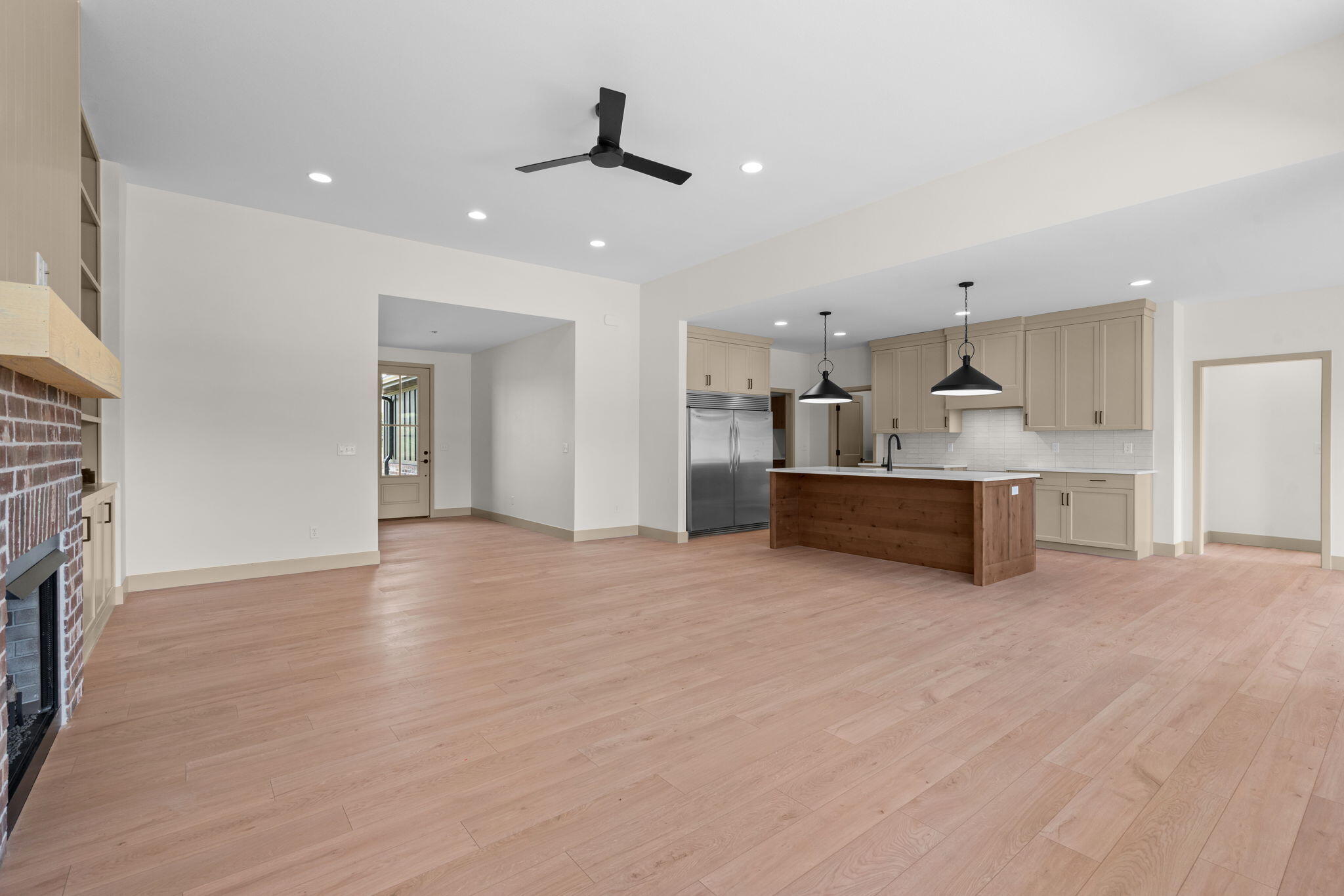 1643 South Crepe Myrtle Lane Property Photo 8