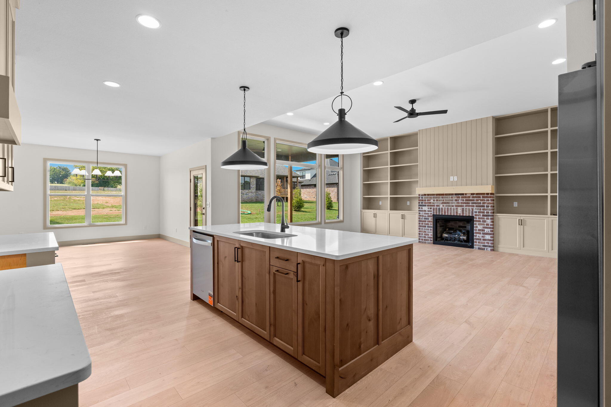 1643 South Crepe Myrtle Lane Property Photo 15