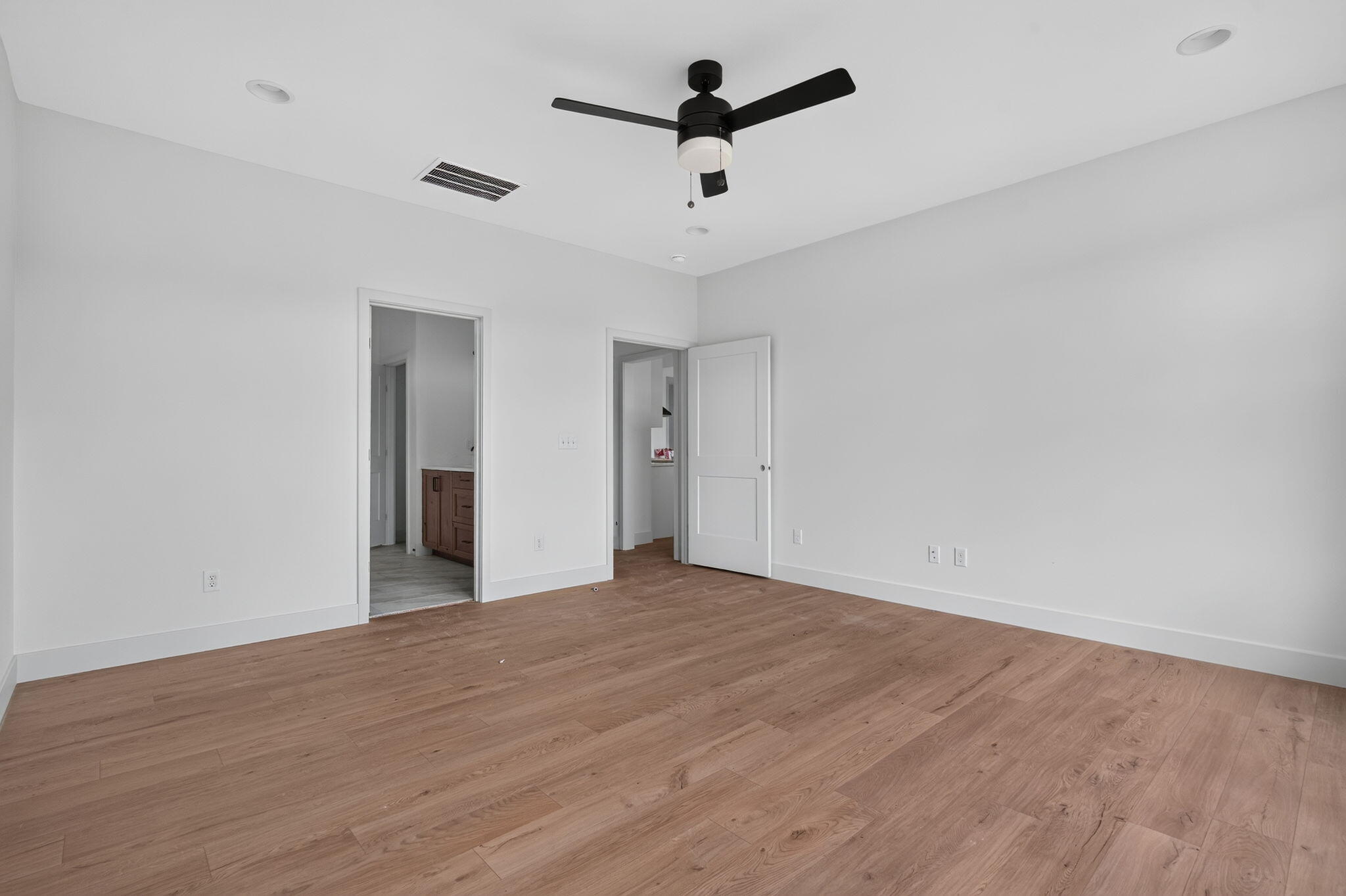 1634 South Pinecone Path Property Photo 13