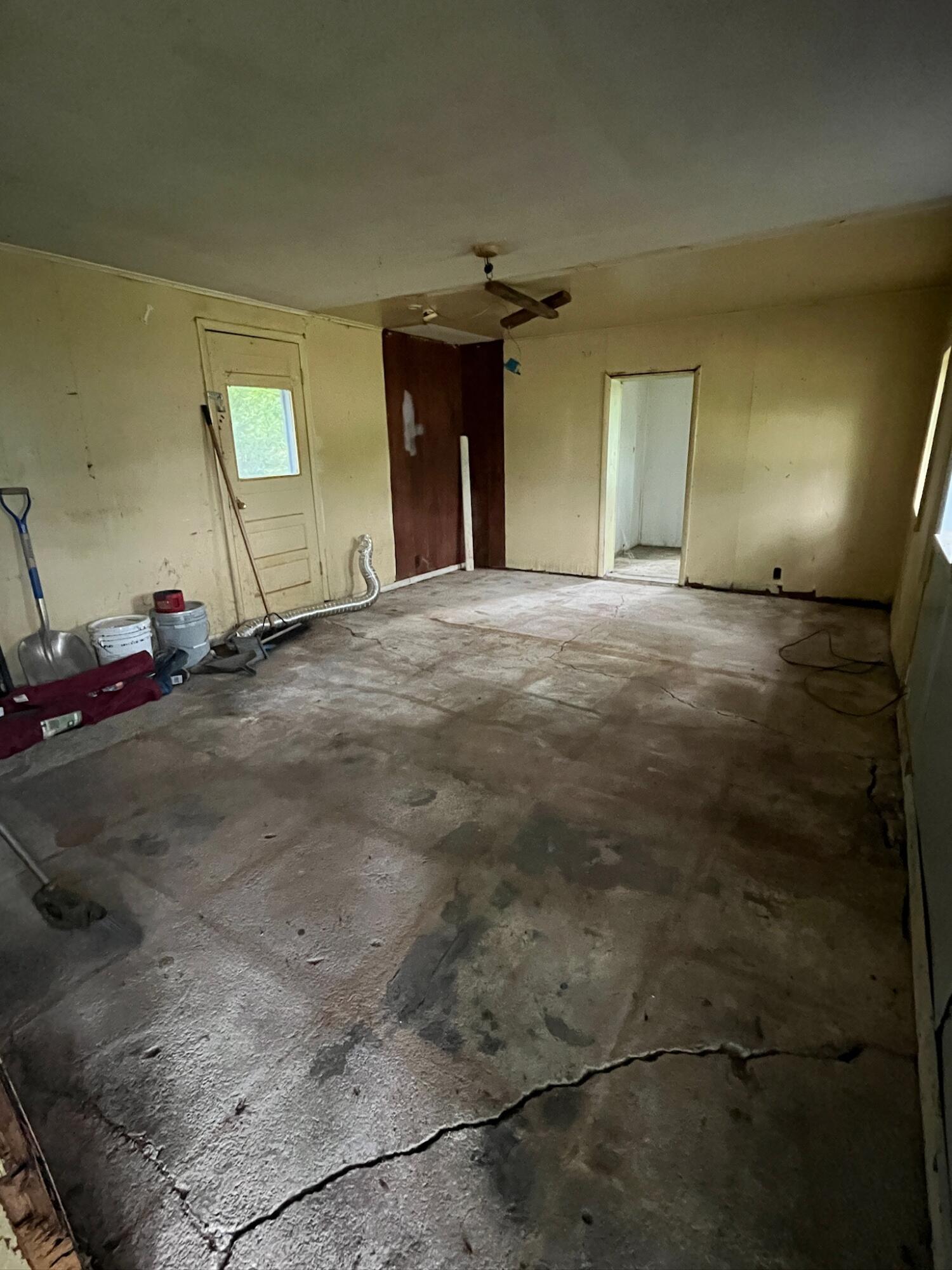 60314570 Property Photo 3