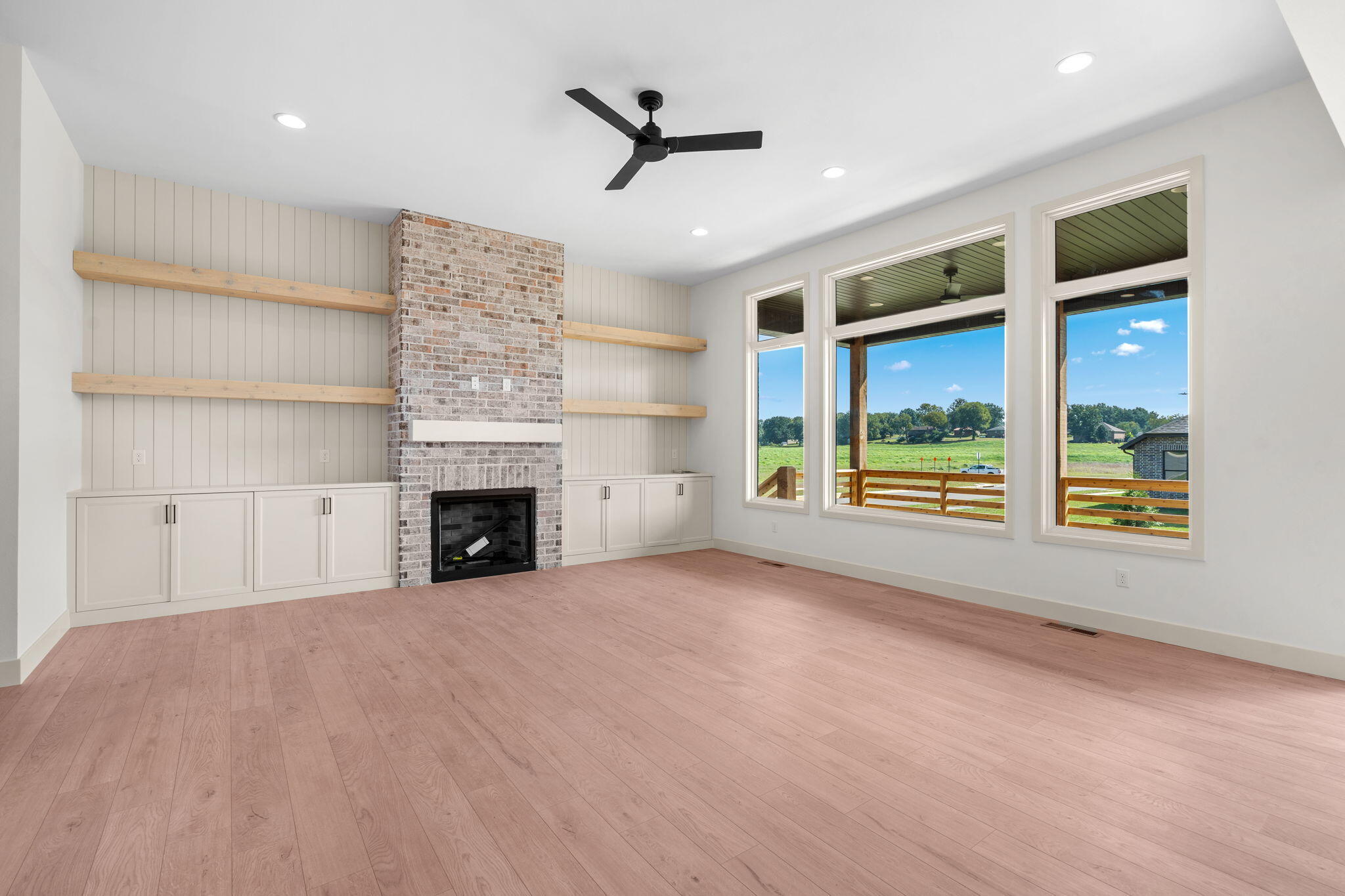 1608 South Pinecone Path Property Photo 9