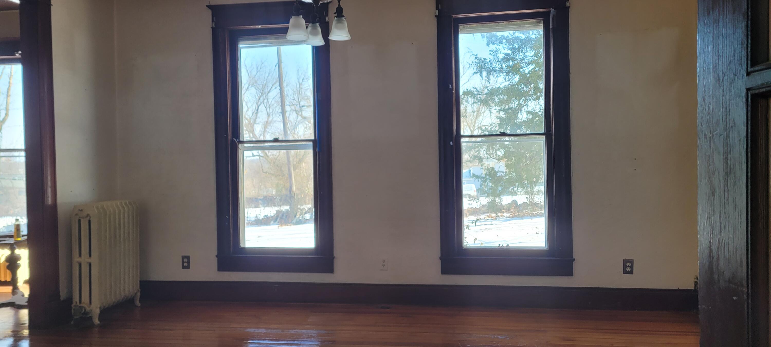 911 Grace Avenue Avenue Property Photo 13