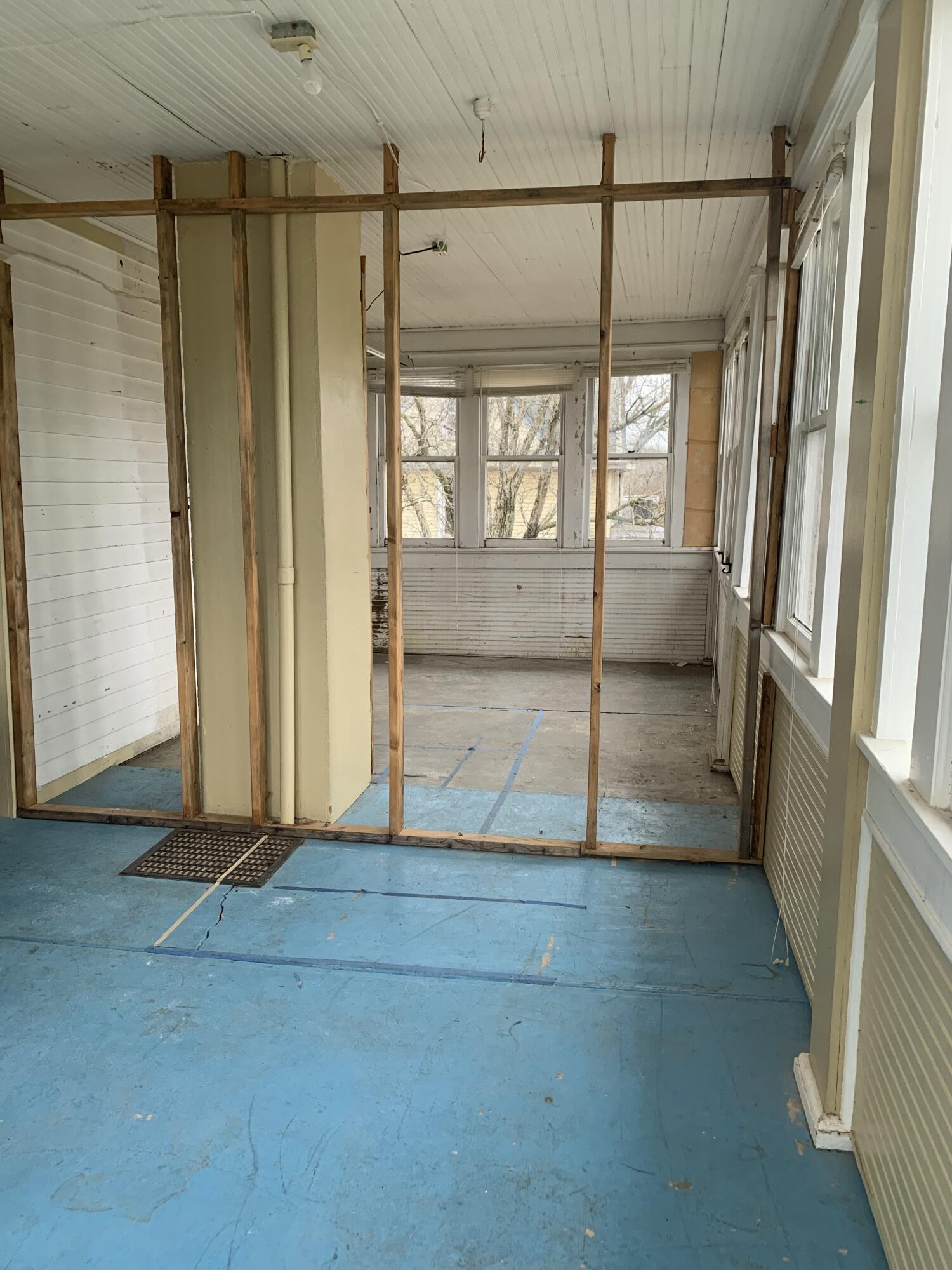 911 Grace Avenue Avenue Property Photo 27