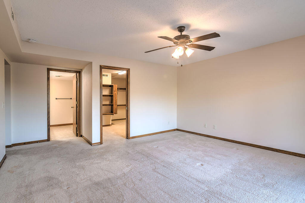 150 Sunken Forest Drive 10-242 Property Photo 31