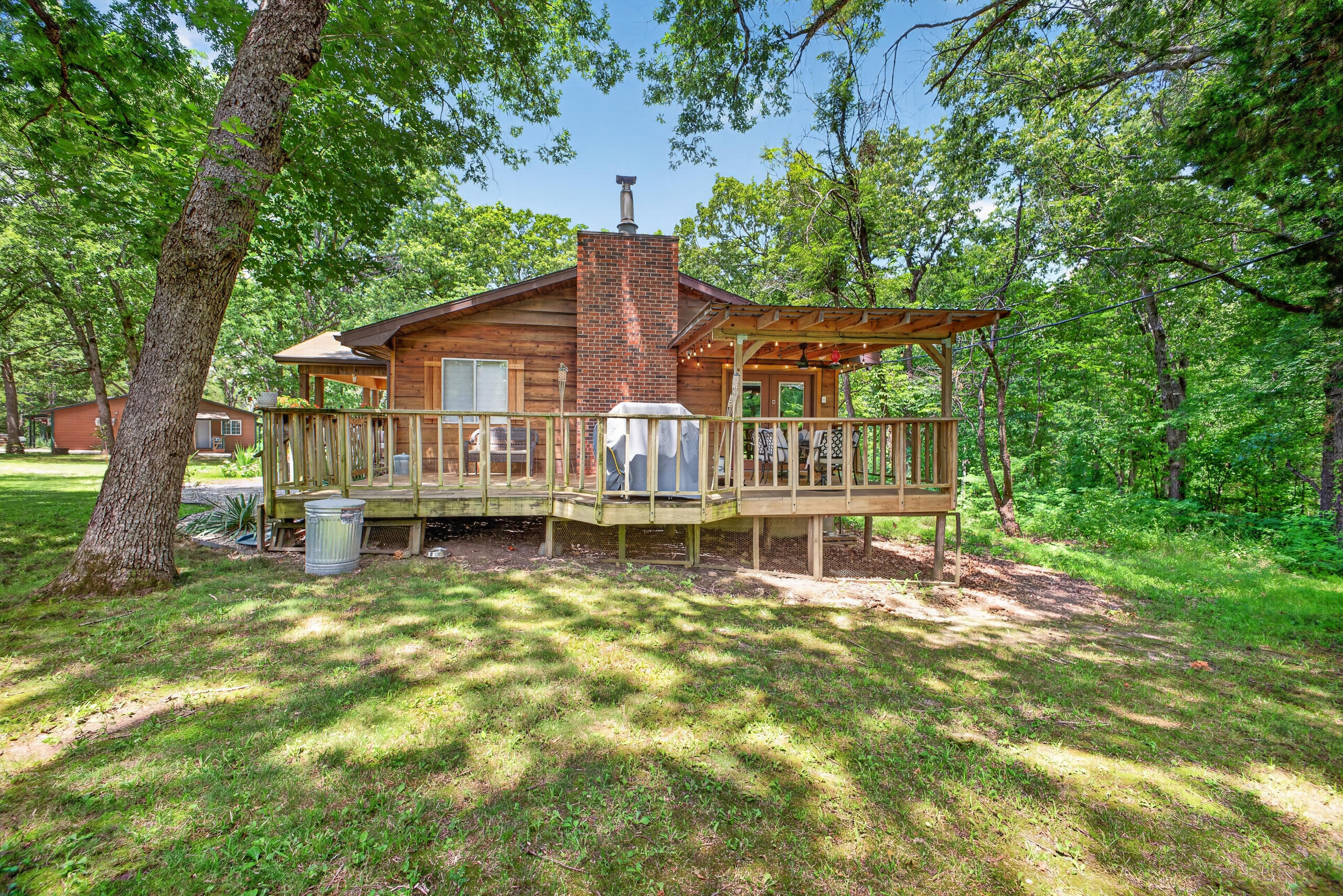 411 Moon Valley Road Property Photo 4
