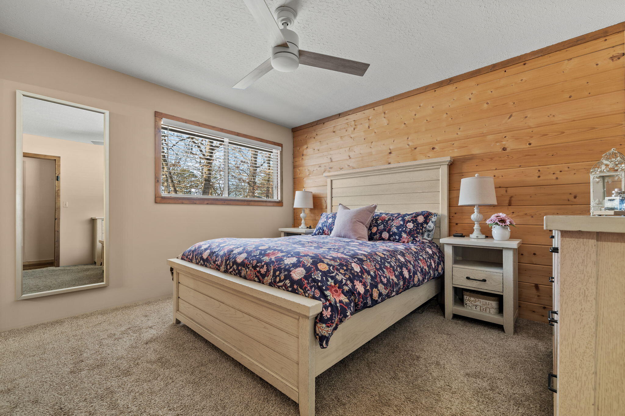 411 Moon Valley Road Property Photo 18