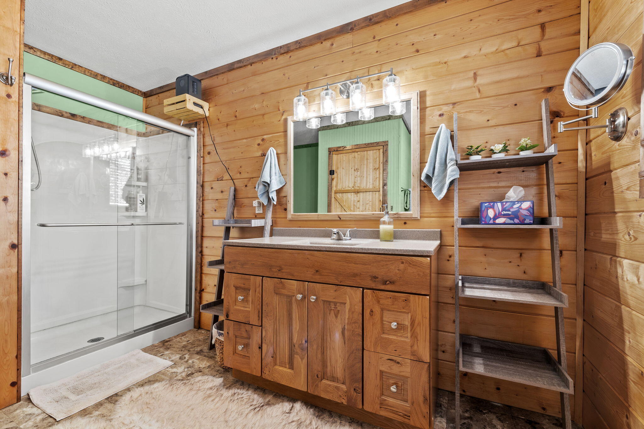 411 Moon Valley Road Property Photo 20