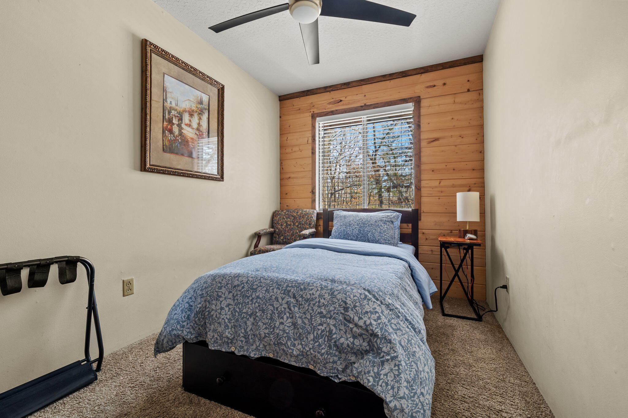 411 Moon Valley Road Property Photo 22