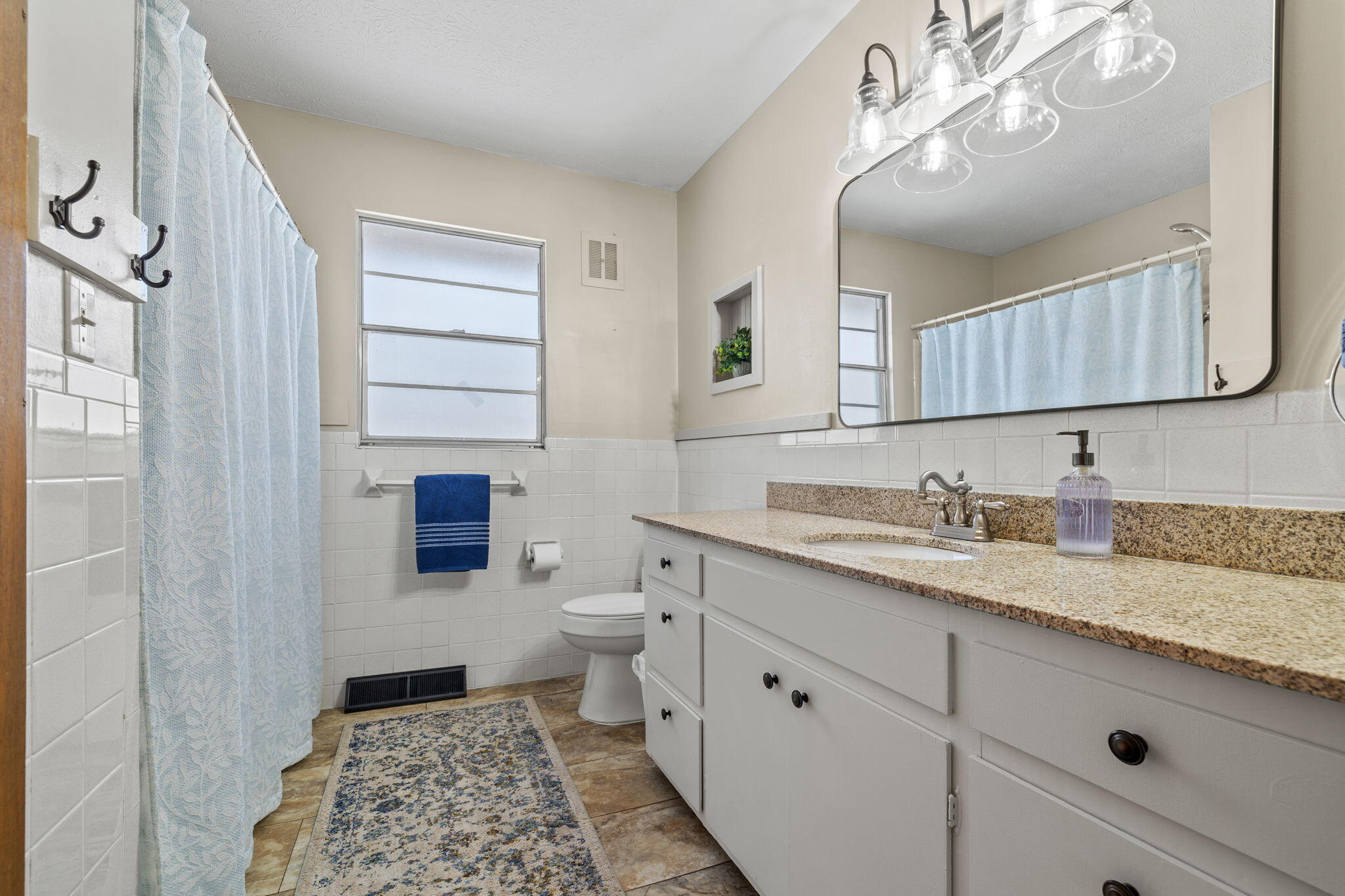 411 Moon Valley Road Property Photo 23