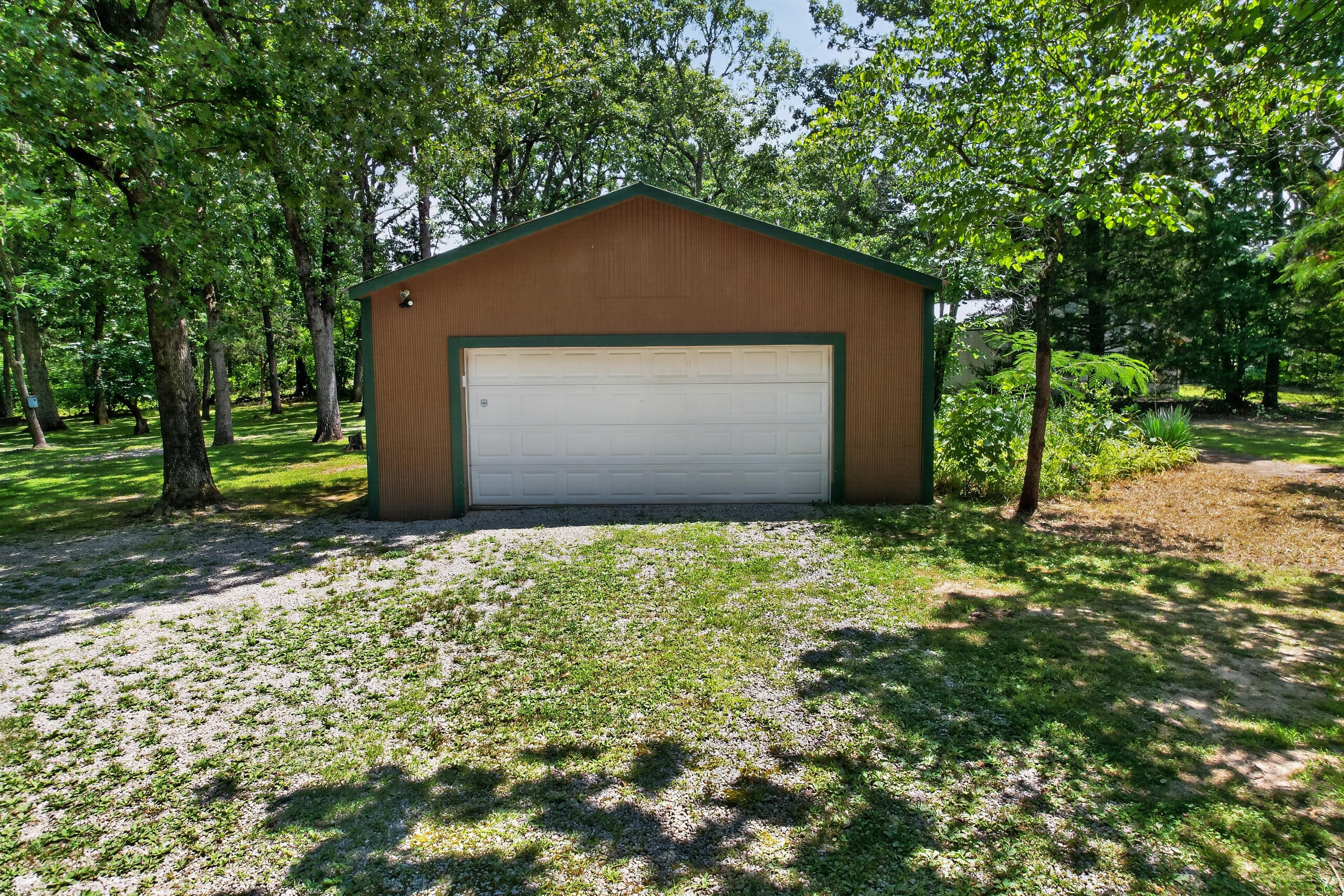 411 Moon Valley Road Property Photo 102