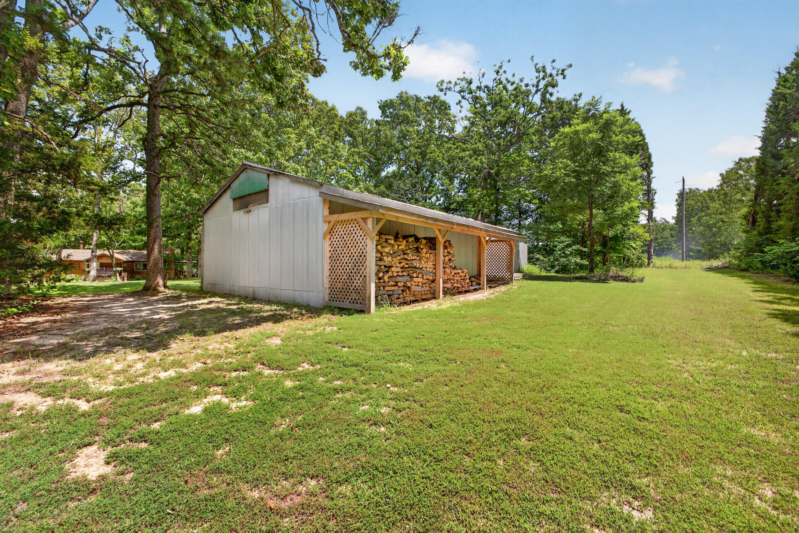 411 Moon Valley Road Property Photo 109