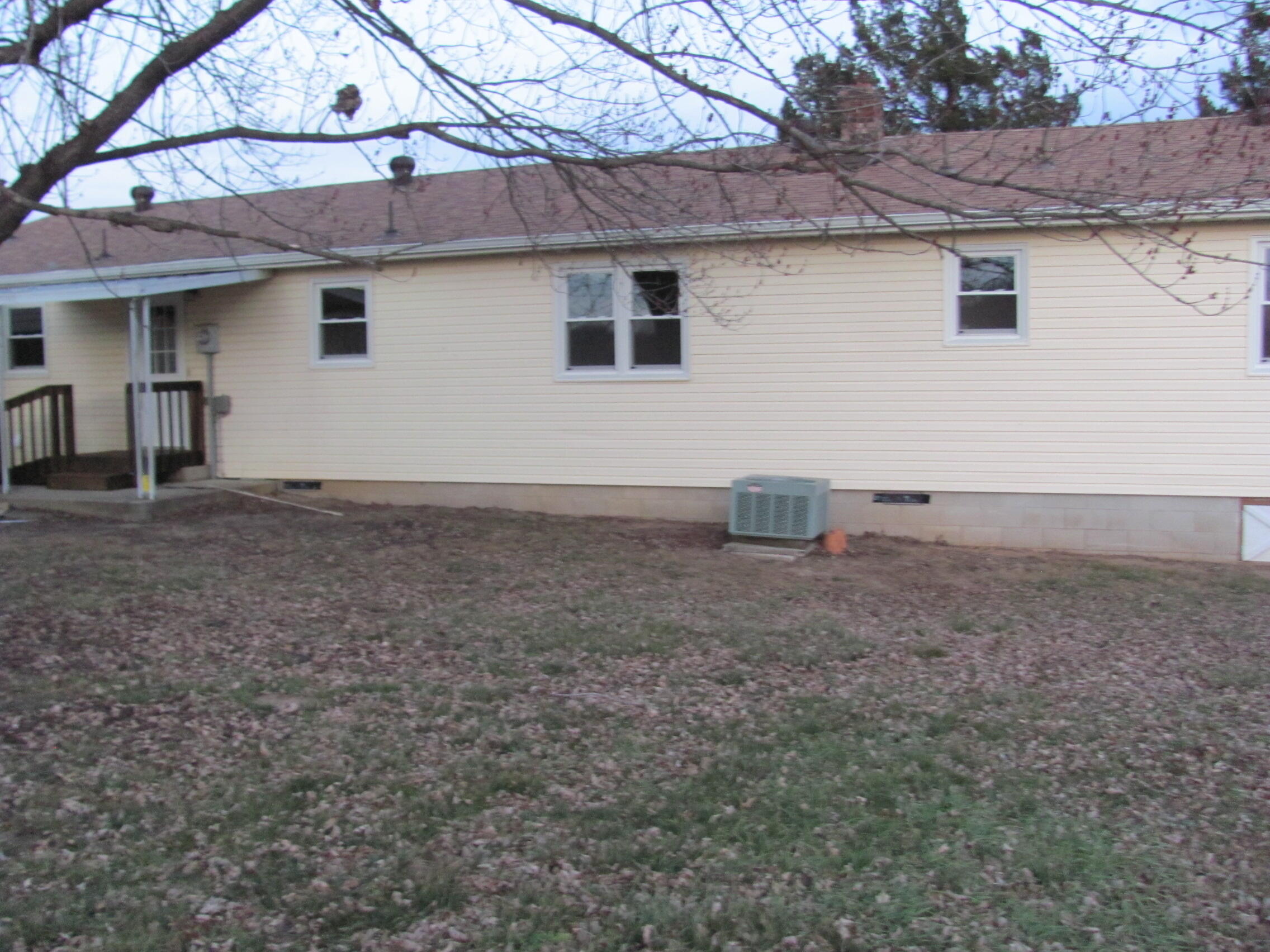 665 North Lemmon Avenue Property Photo 5