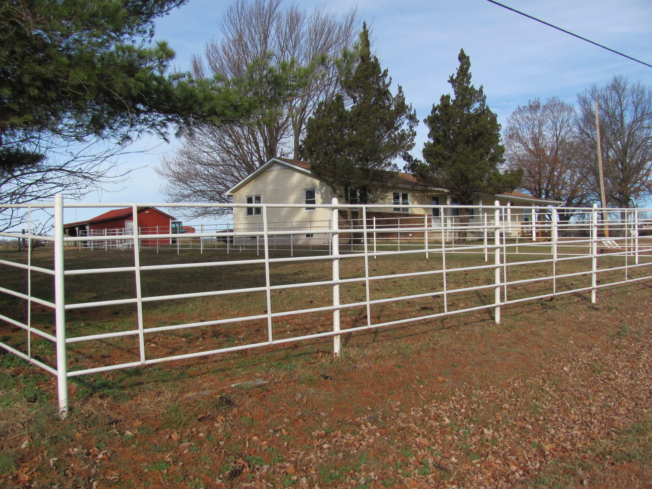 665 North Lemmon Avenue Property Photo 6