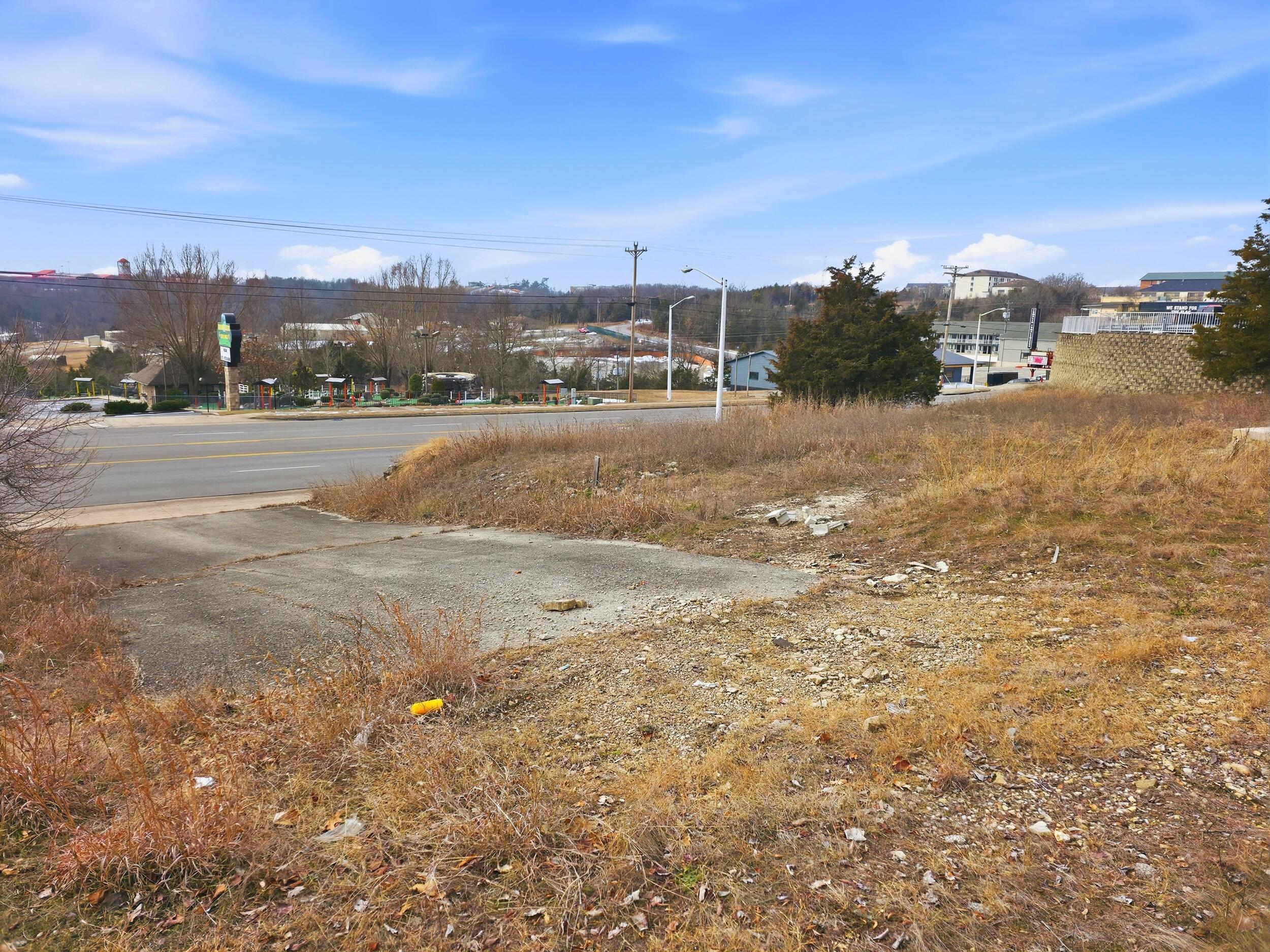 2924 Shepherd Of The Hills Expwy Property Photo 12