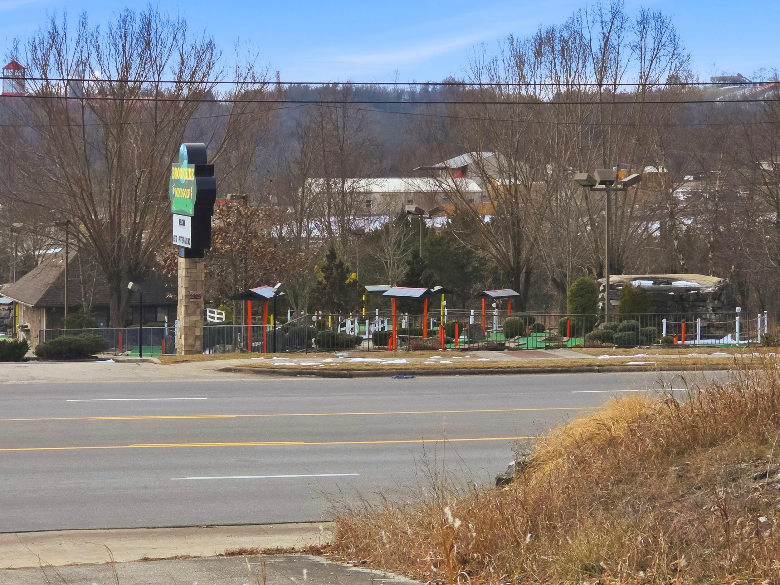 2924 Shepherd Of The Hills Expwy Property Photo 13