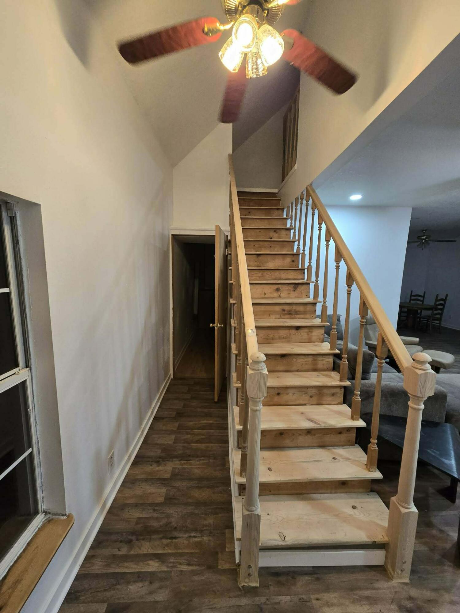604 North Center Street Property Photo 8