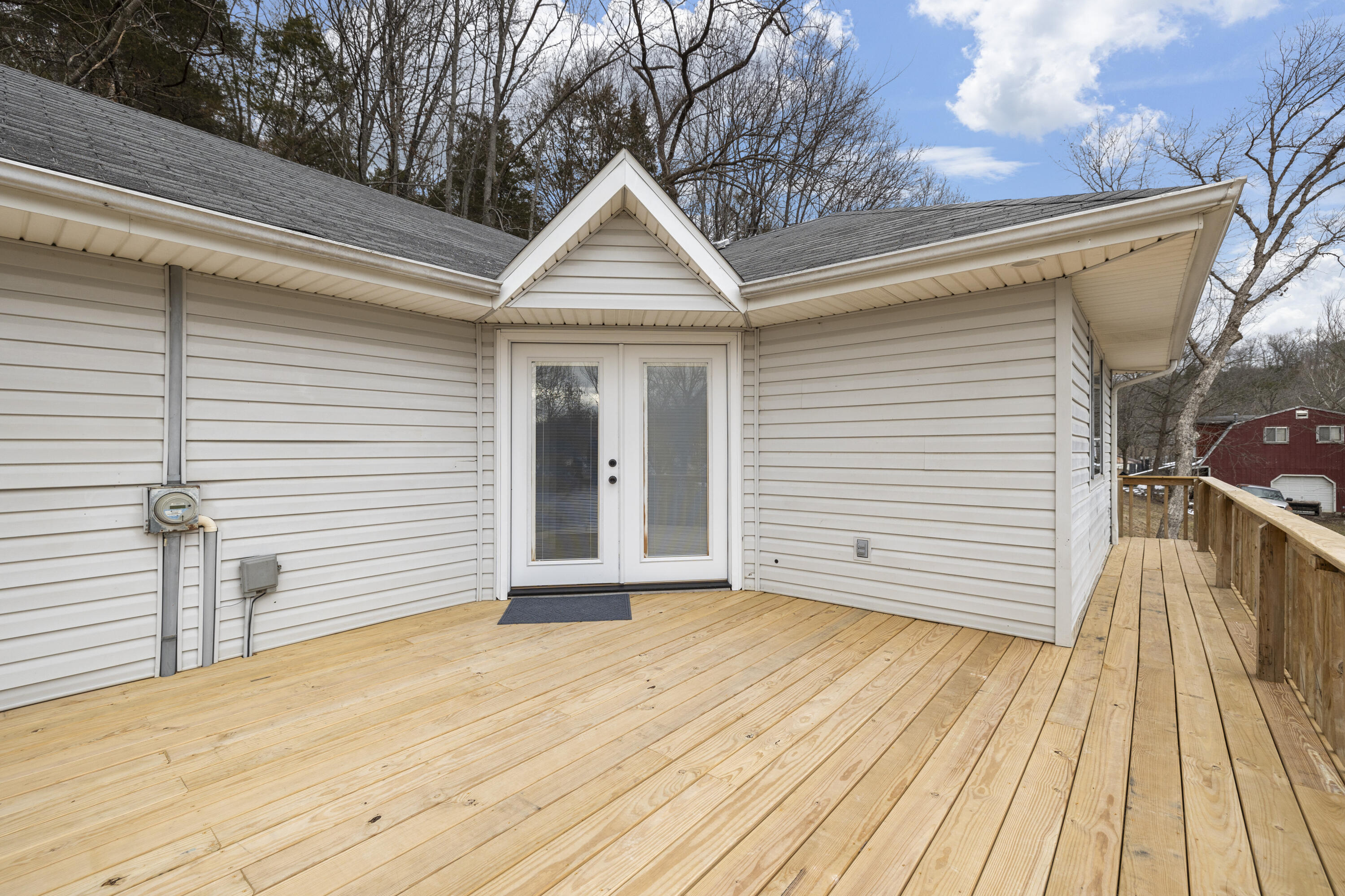 33120 State Highway 413 Property Photo 26