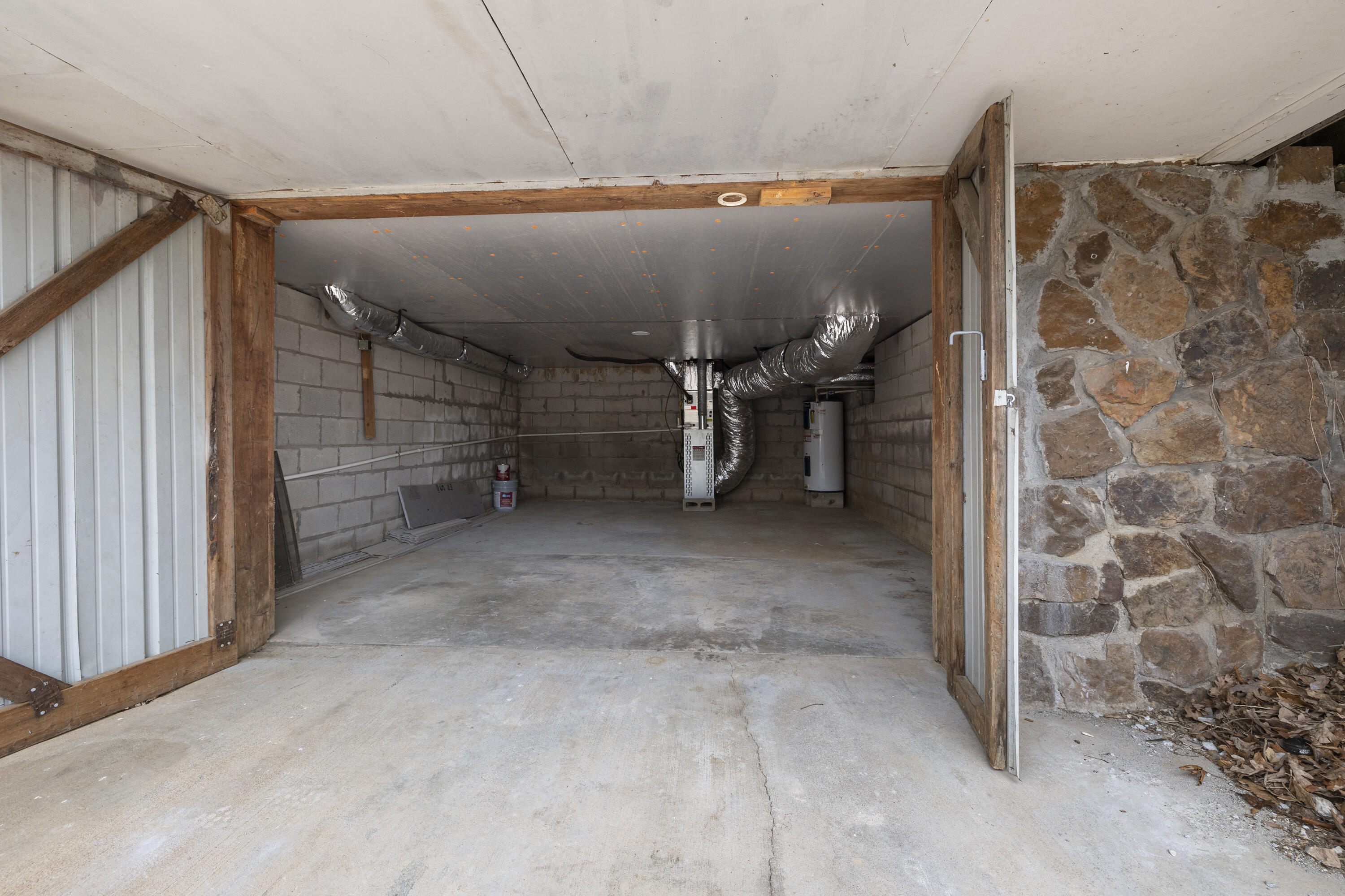 33120 State Highway 413 Property Photo 28