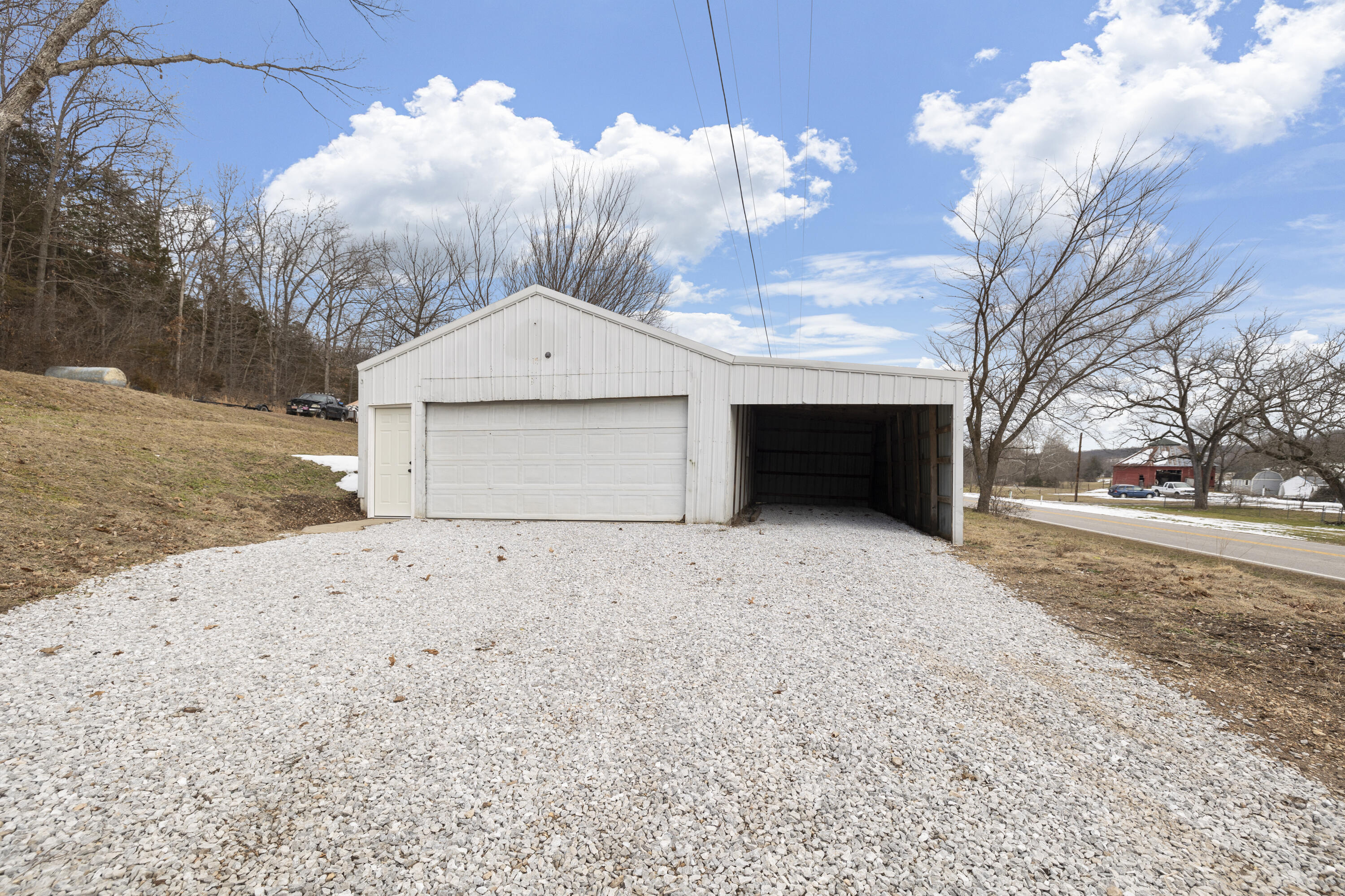 33120 State Highway 413 Property Photo 30