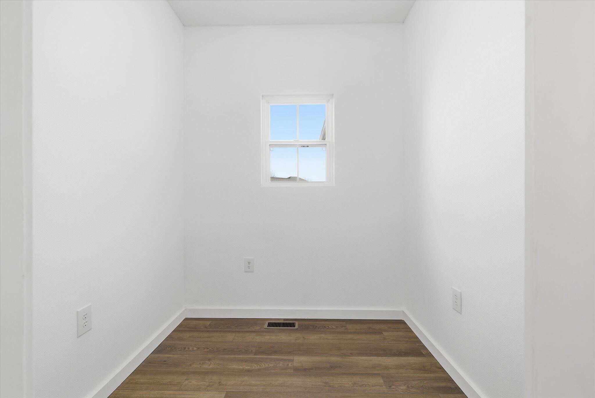 2707 Mayfield Drive Property Photo 11