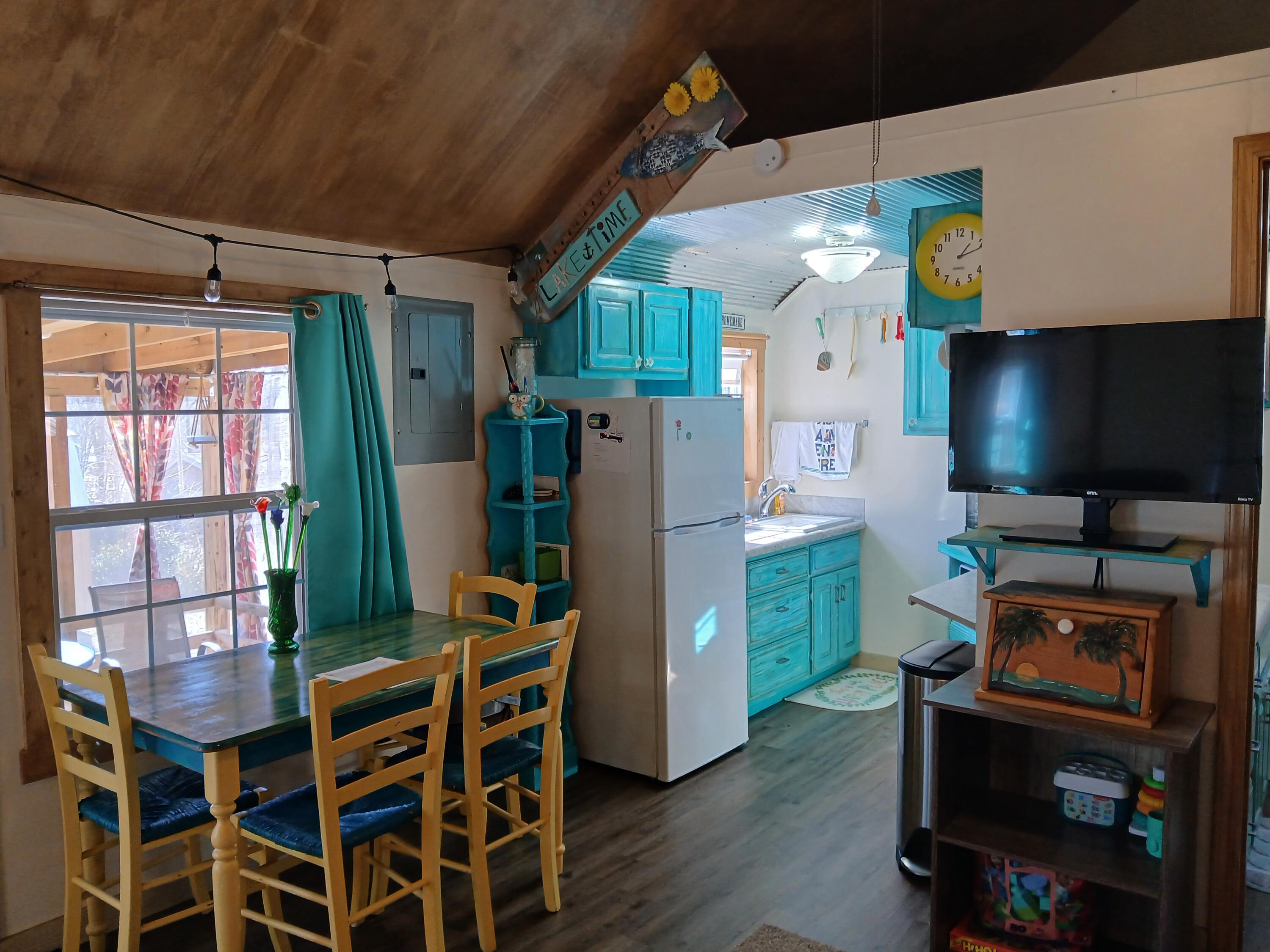 132 Walnut Street Property Photo 4