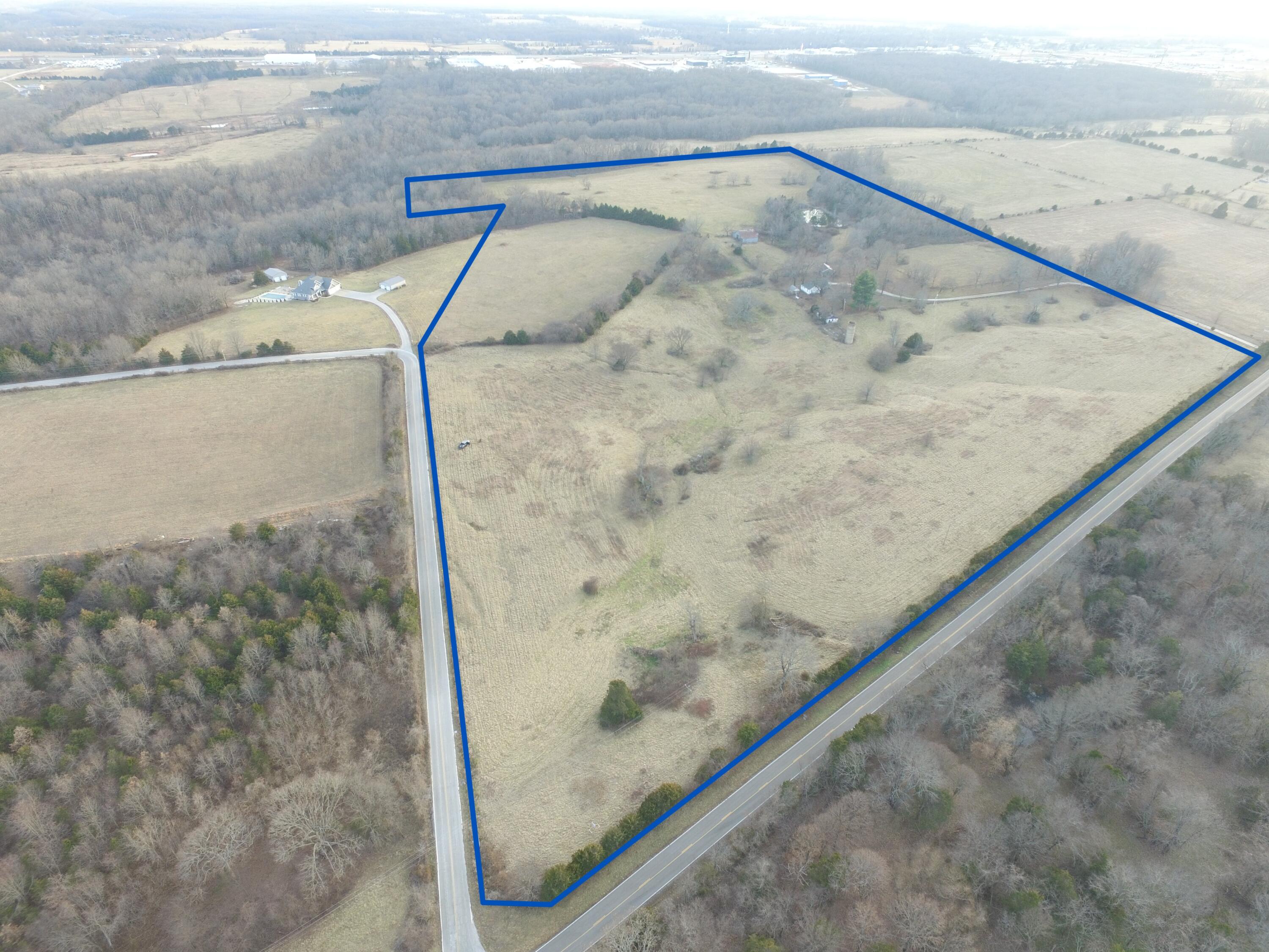 4885 North Crows Nest Lane Property Photo 2