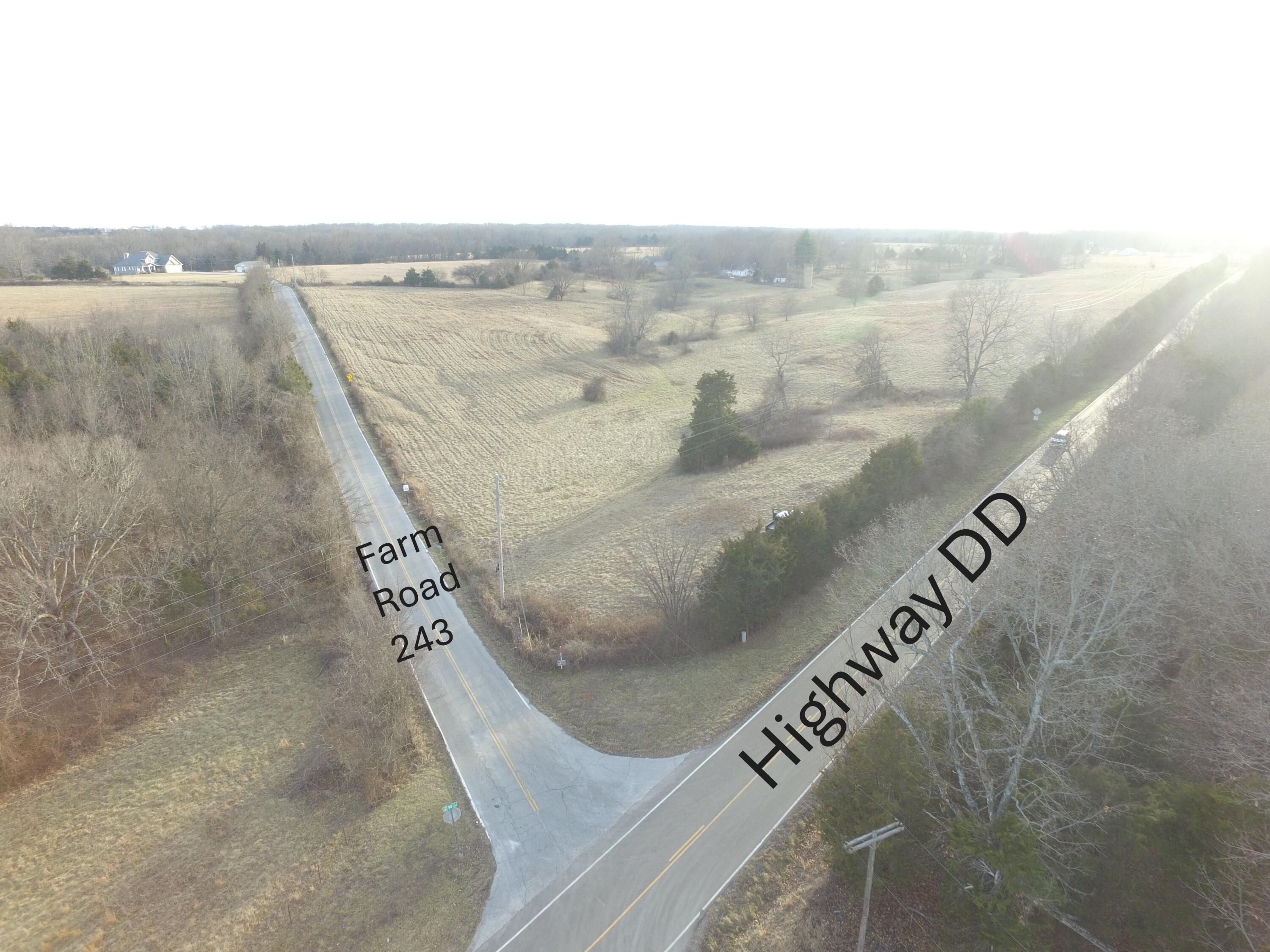 4885 North Crows Nest Lane Property Photo 3