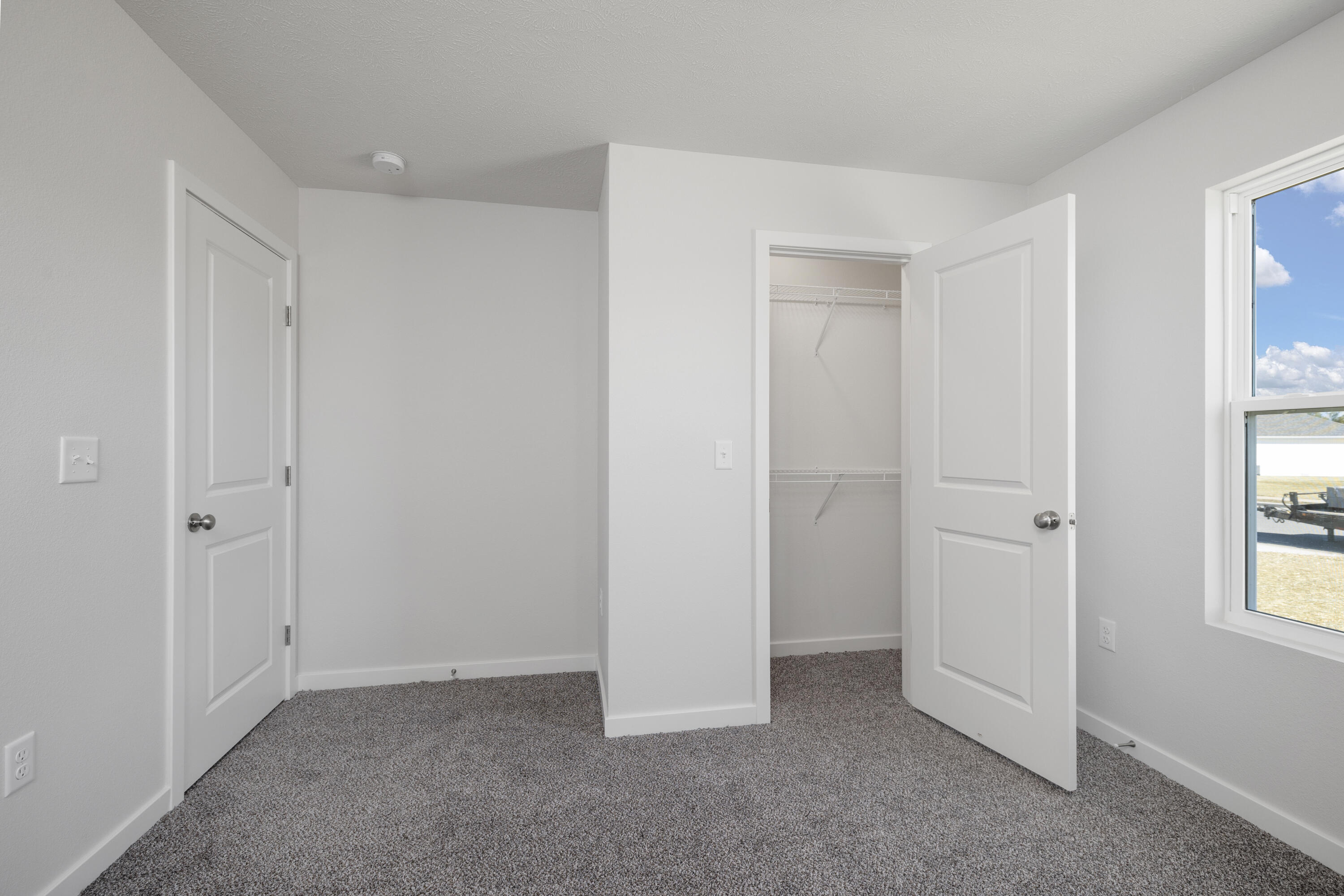 318 Sleepy Meadow Property Photo 16