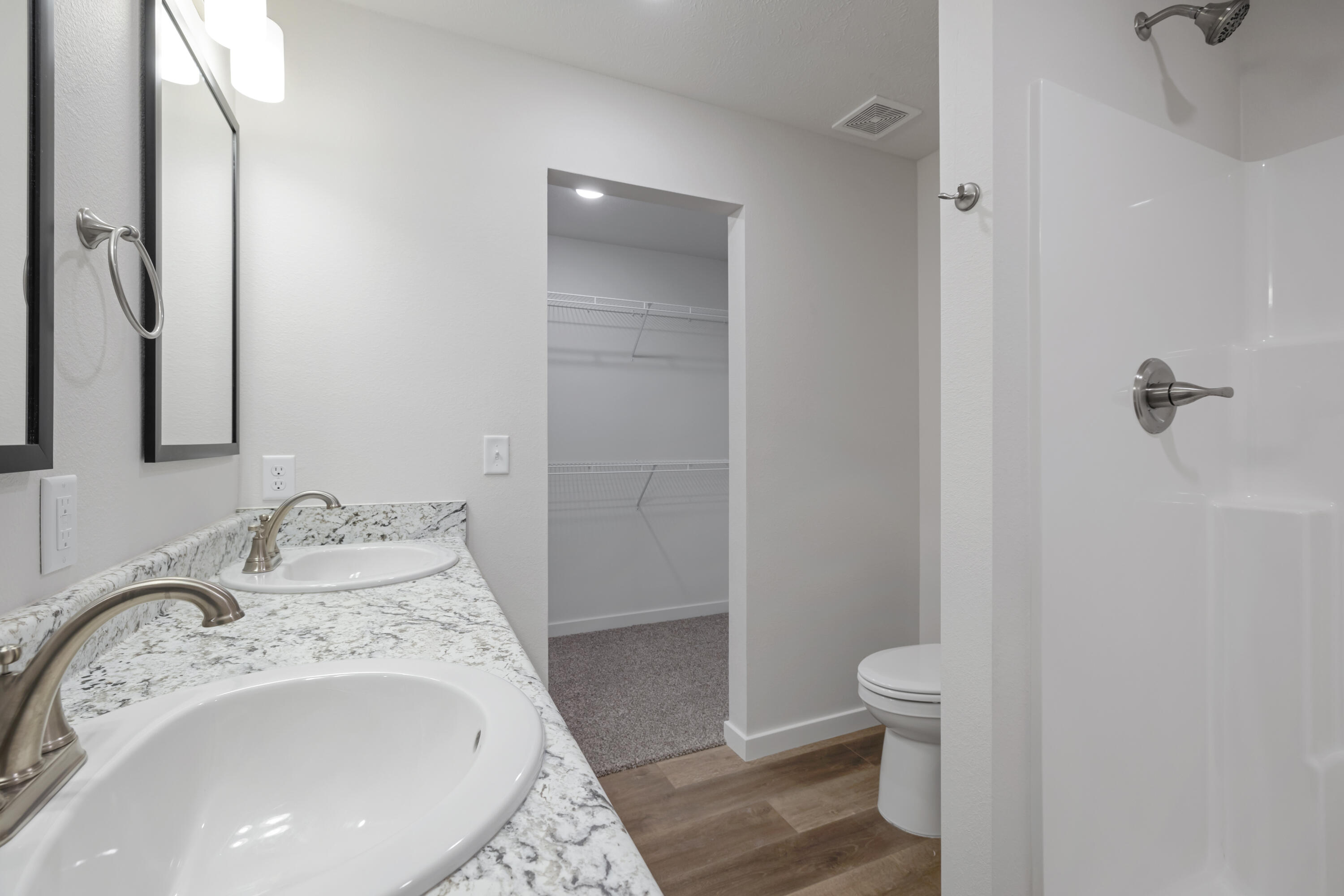 318 Sleepy Meadow Property Photo 17