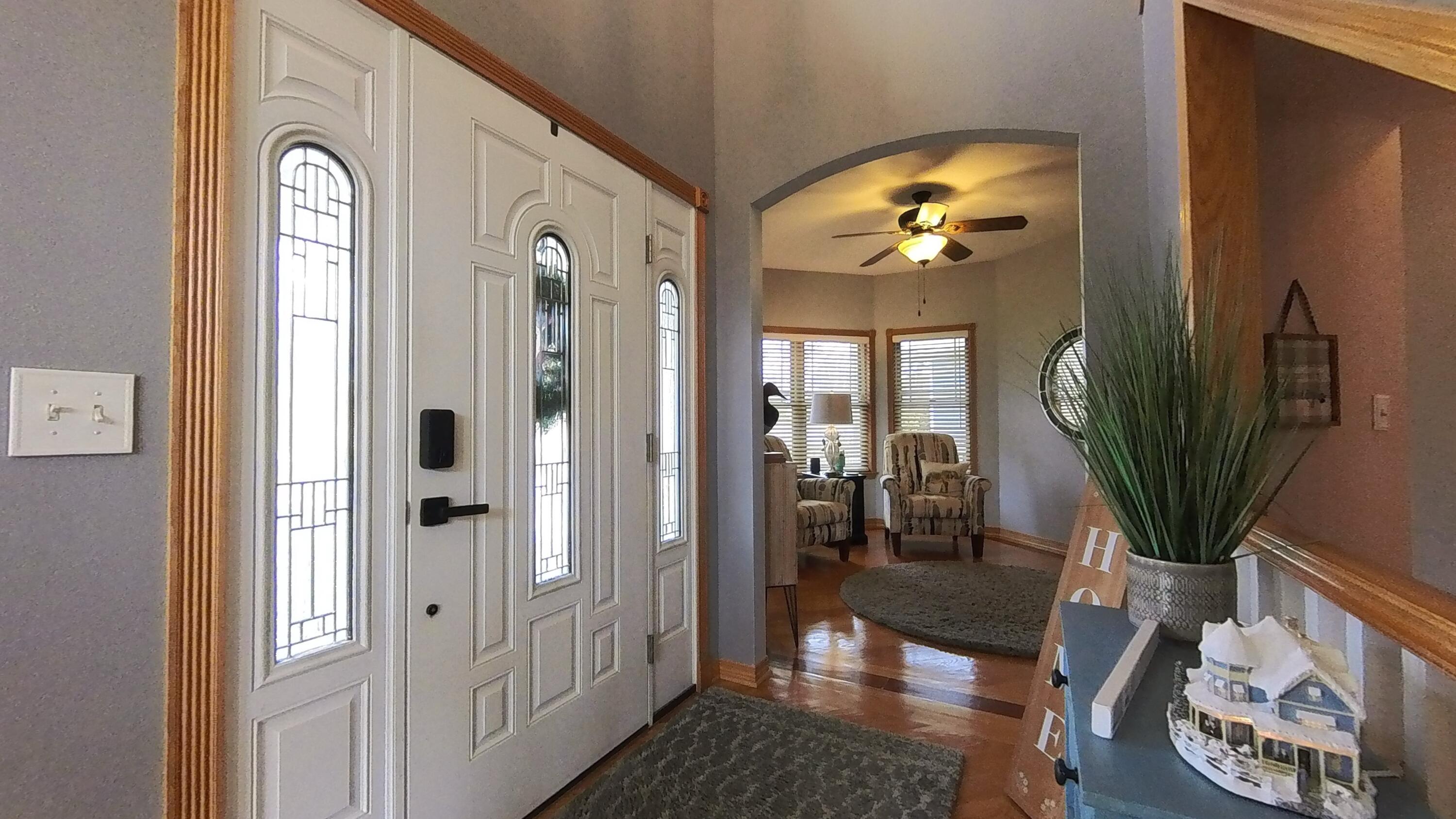 610 Oak Park Boulevard Property Photo 24