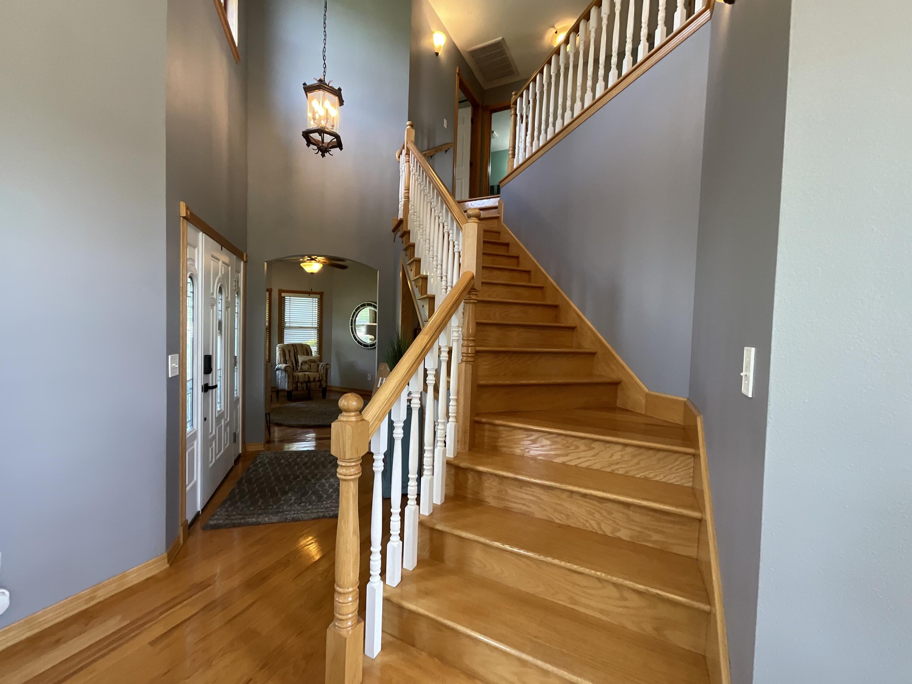 610 Oak Park Boulevard Property Photo 27