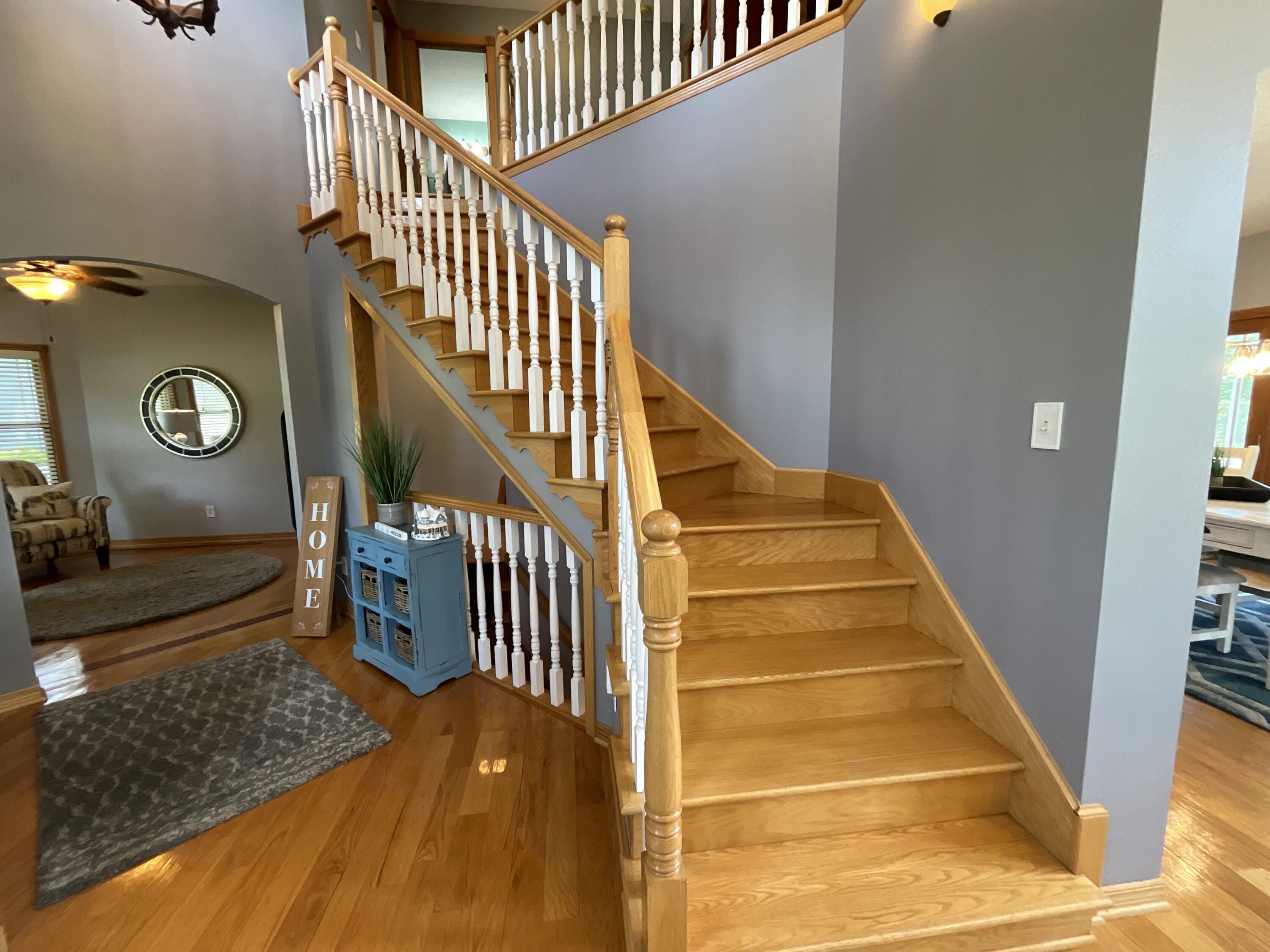 610 Oak Park Boulevard Property Photo 28