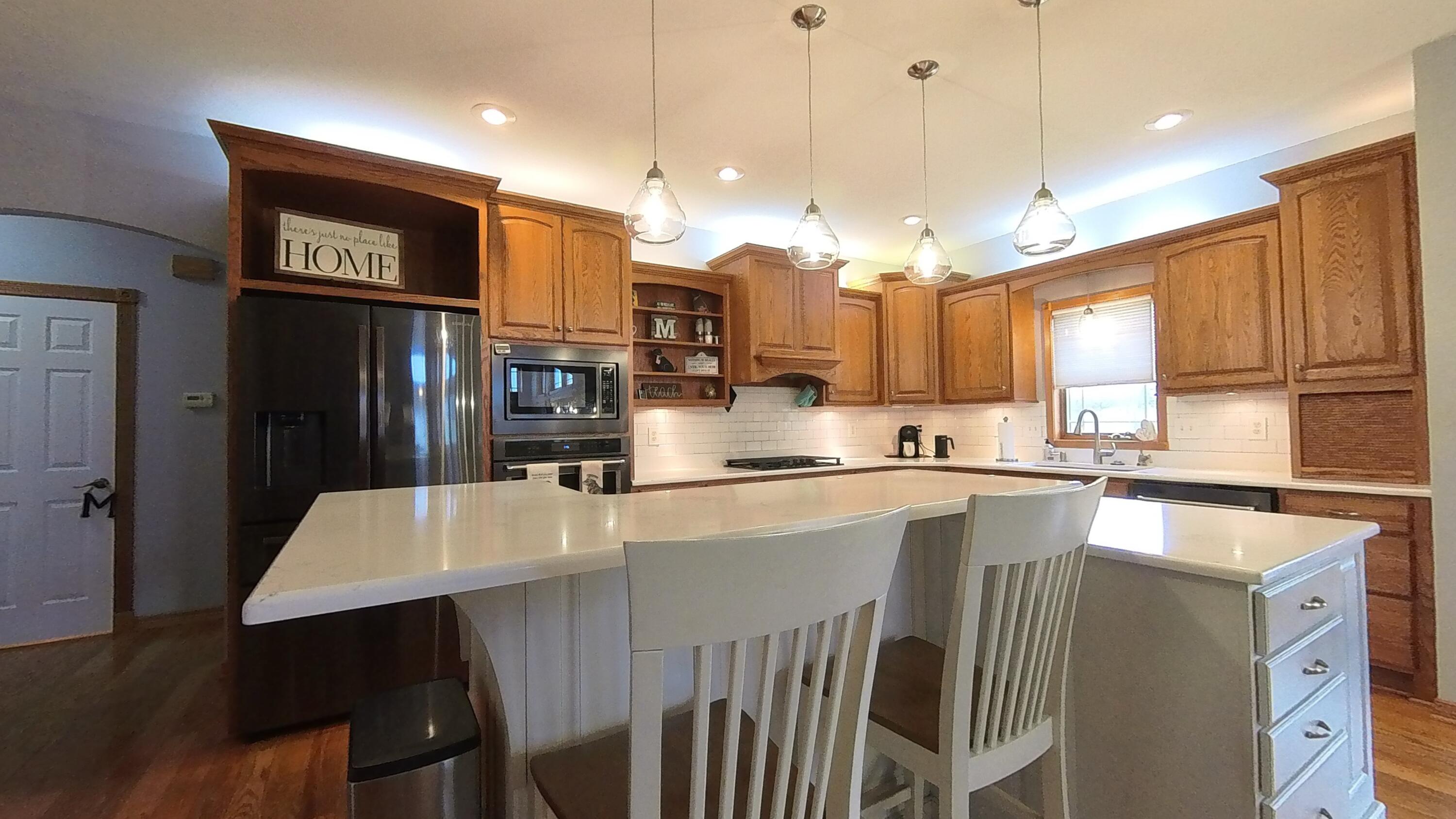 610 Oak Park Boulevard Property Photo 51