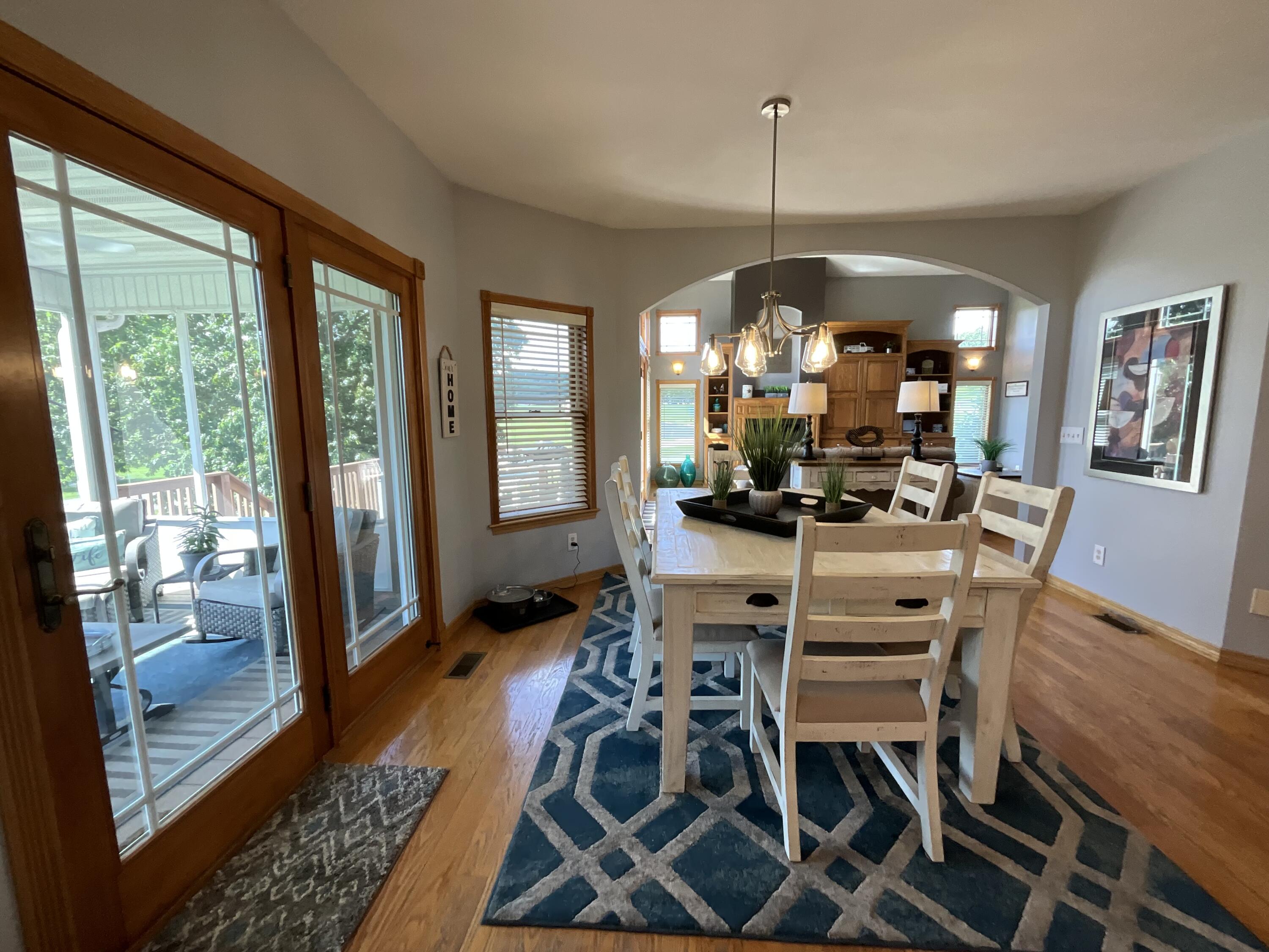 610 Oak Park Boulevard Property Photo 59