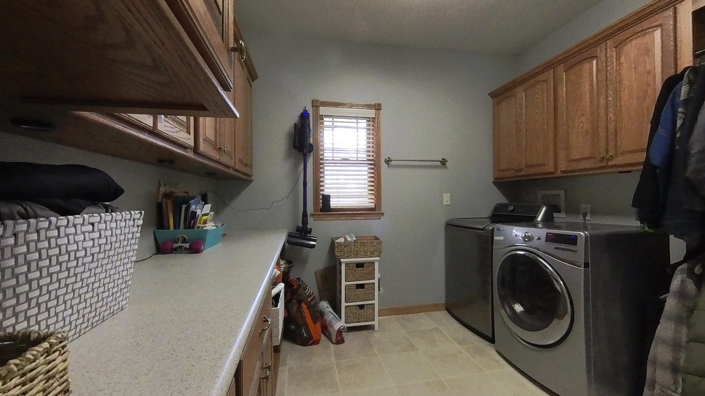 610 Oak Park Boulevard Property Photo 66