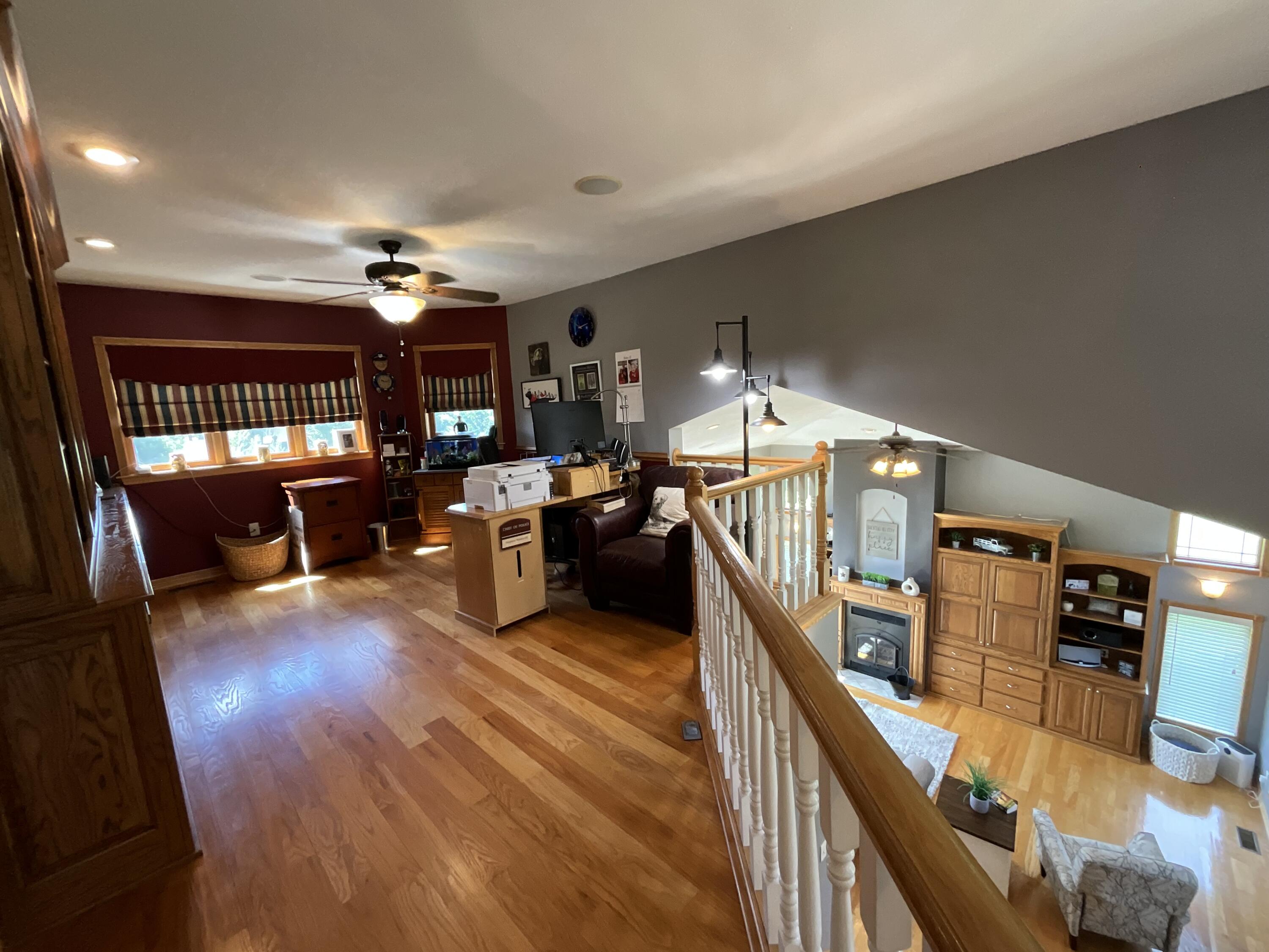 610 Oak Park Boulevard Property Photo 75