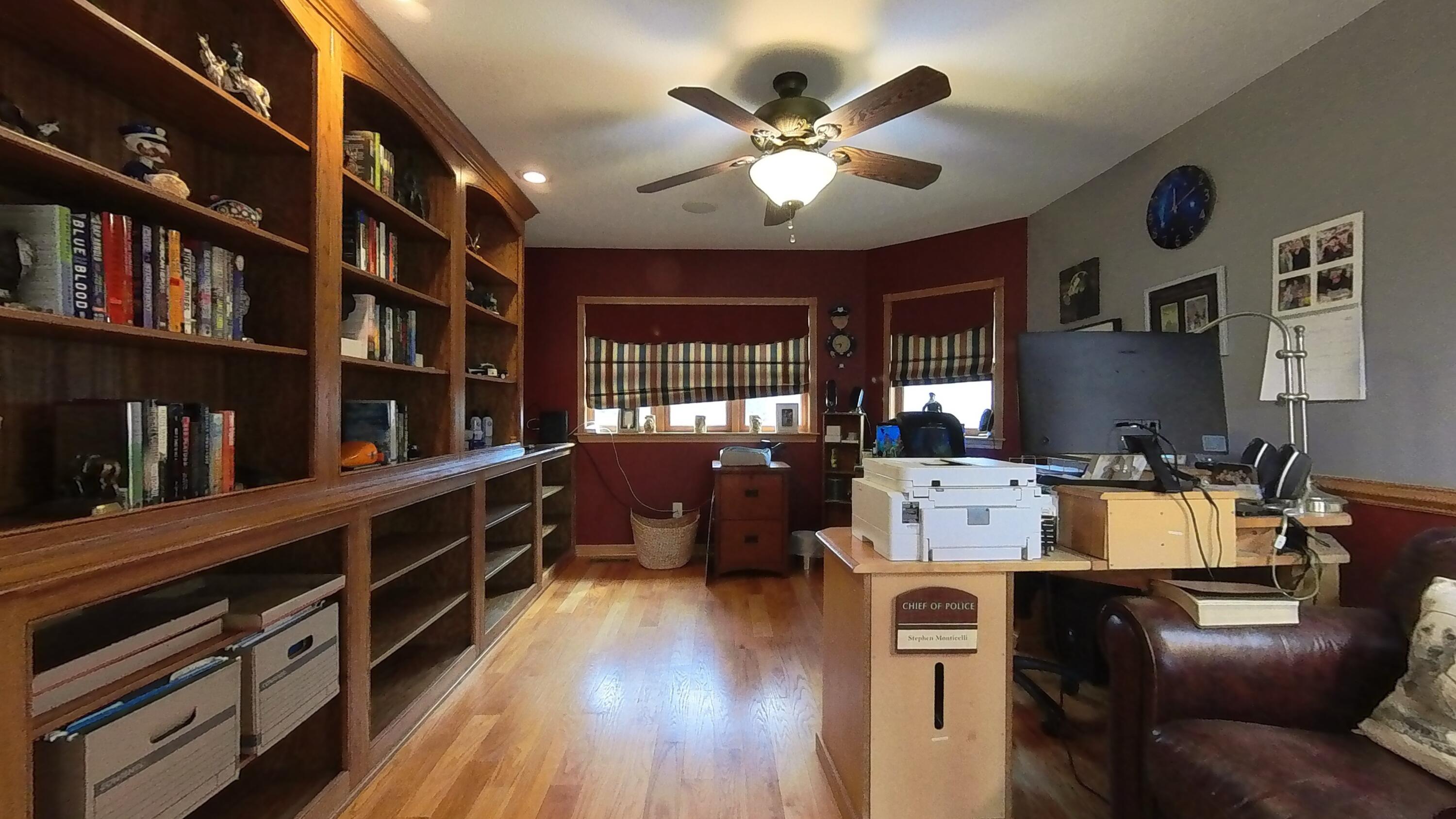 610 Oak Park Boulevard Property Photo 77