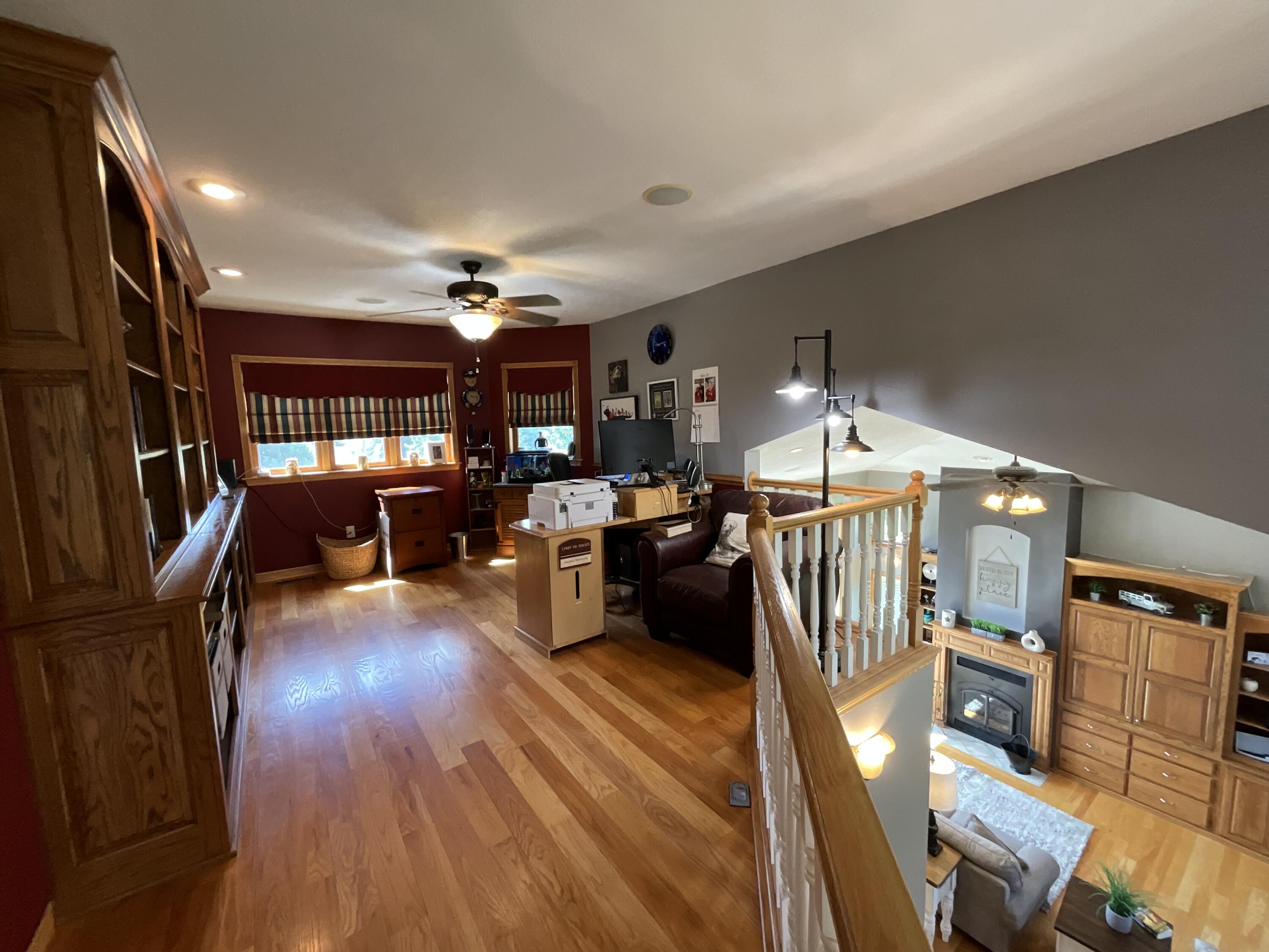 610 Oak Park Boulevard Property Photo 80