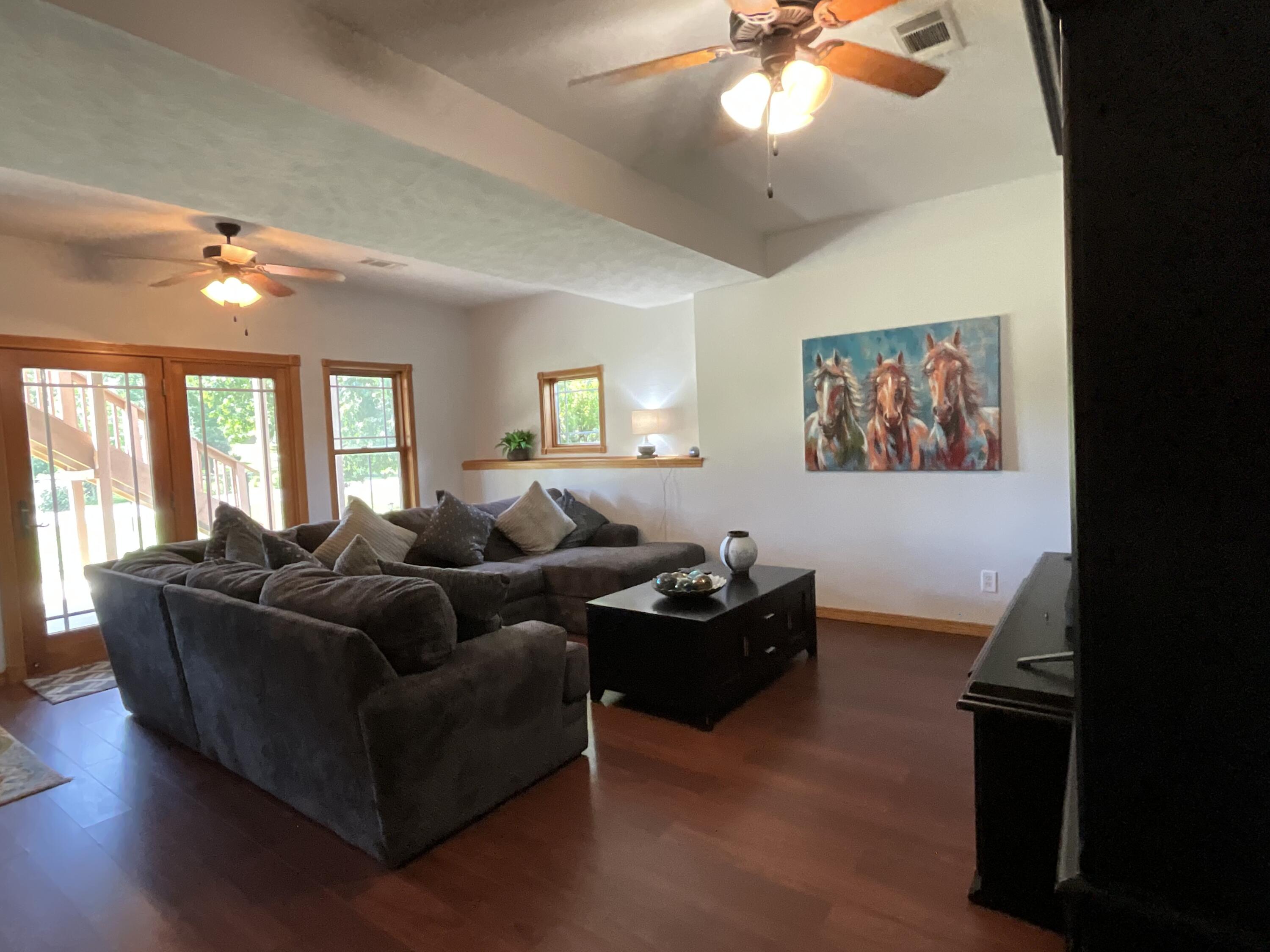 610 Oak Park Boulevard Property Photo 88