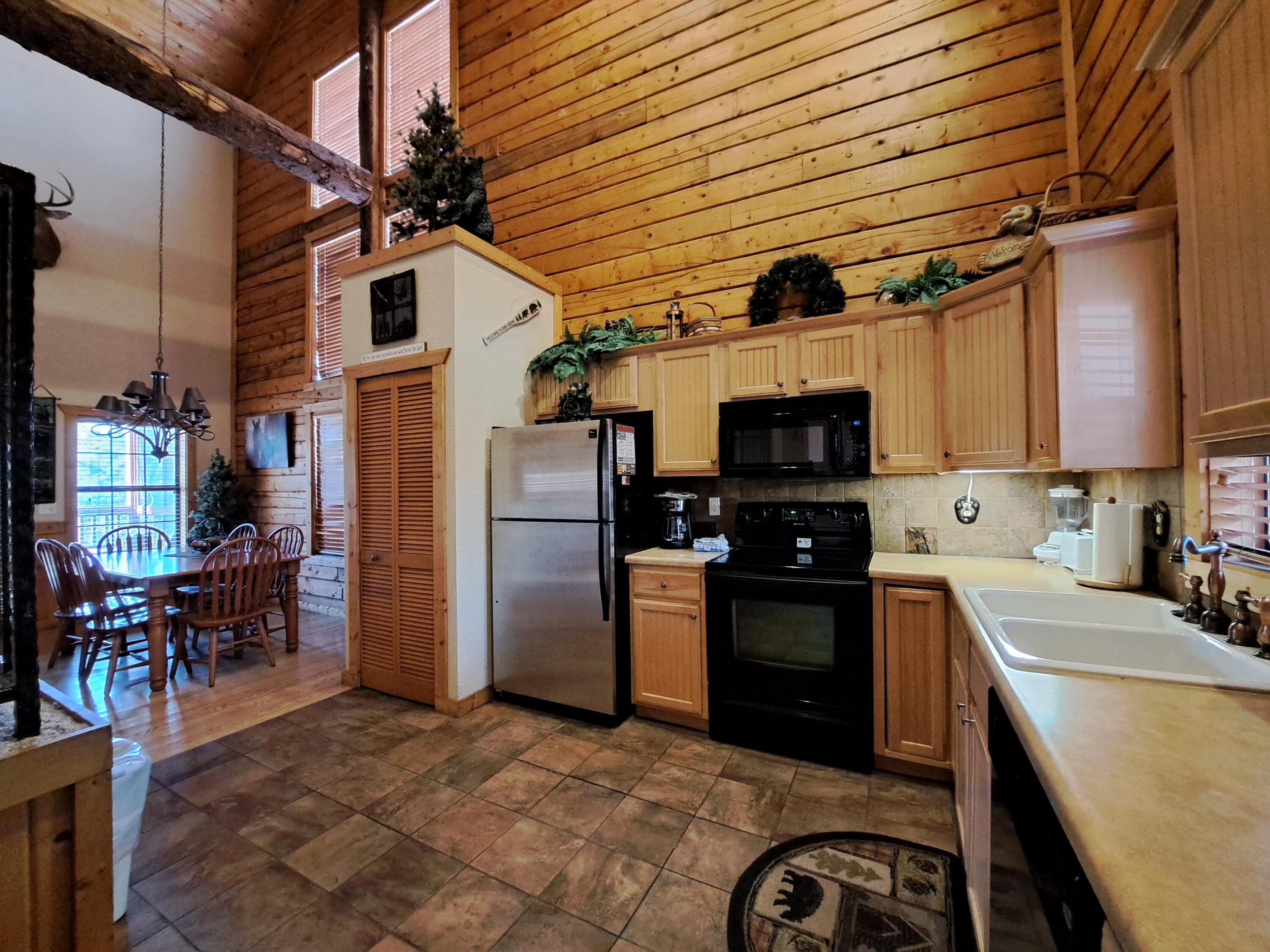 316 Summer Drive Property Photo 11