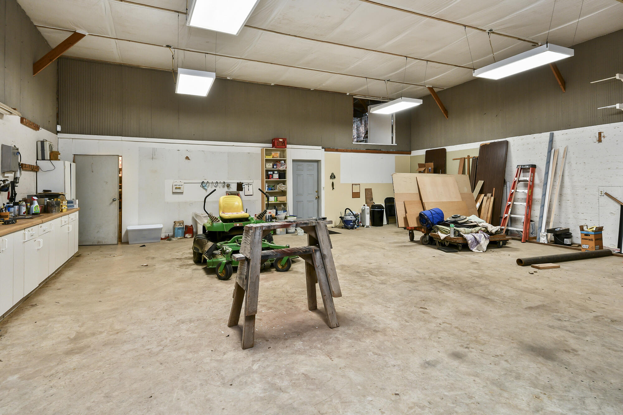 491 Sparrowhawk Road Property Photo 32