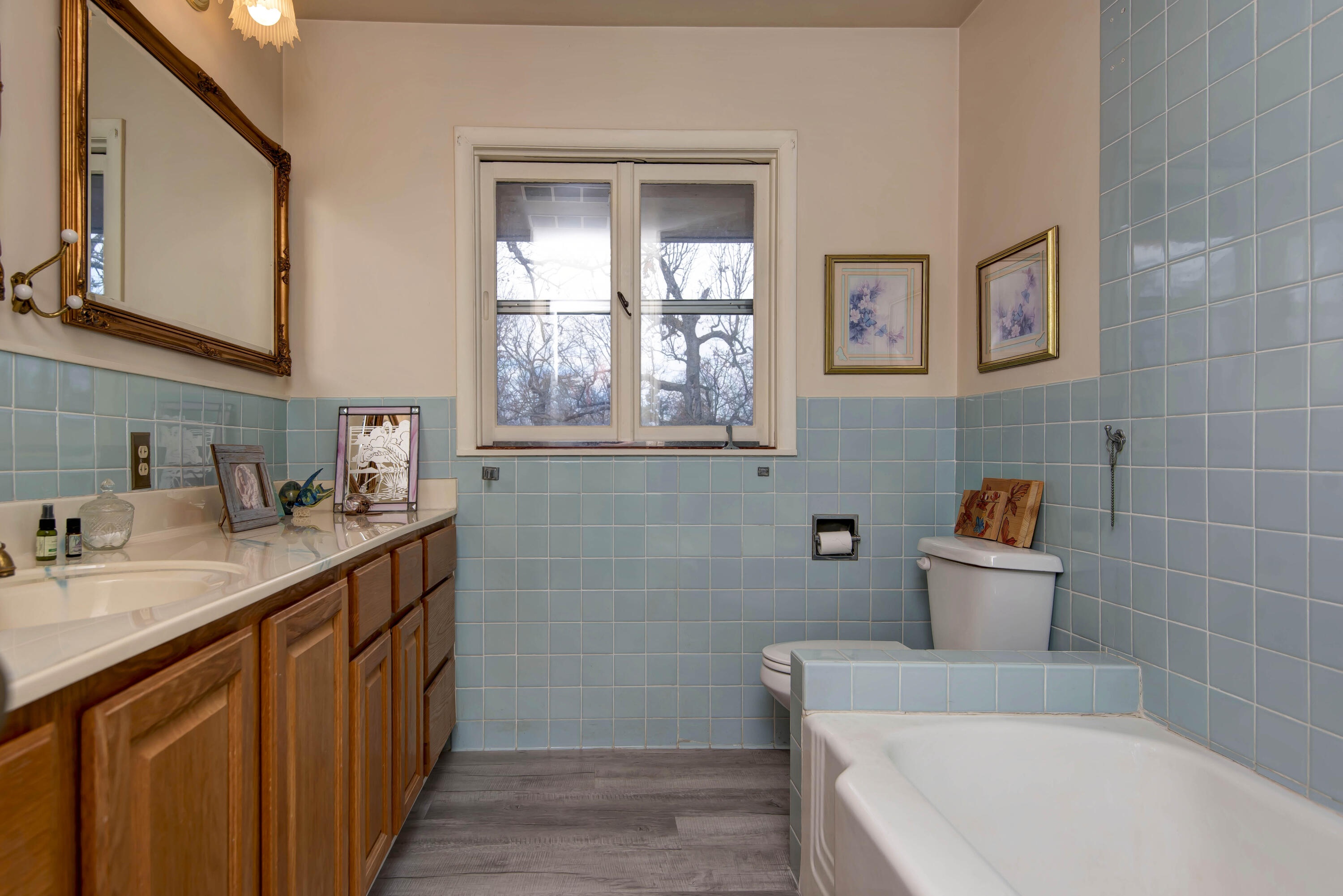 2130 Elbow Road Property Photo 32