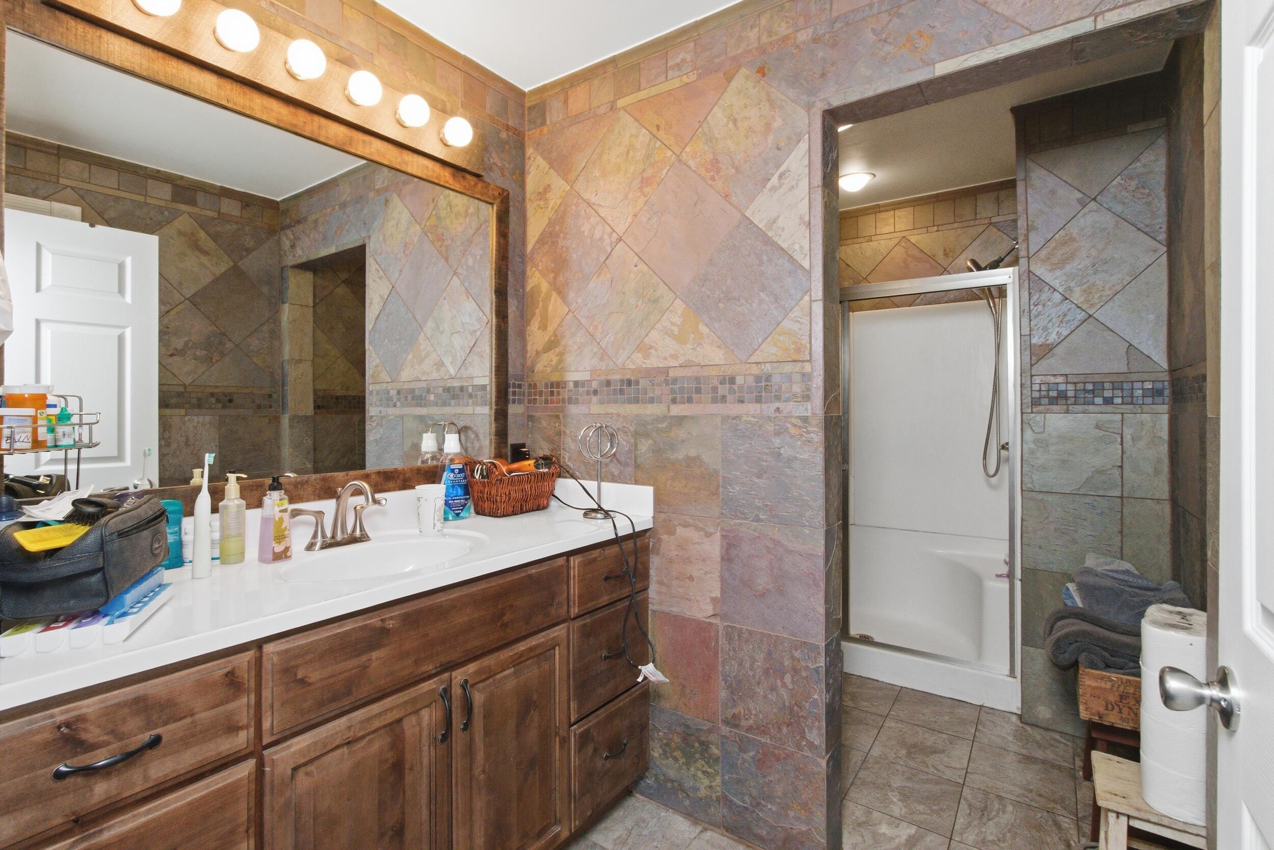 178 Carol Lane Property Photo 21
