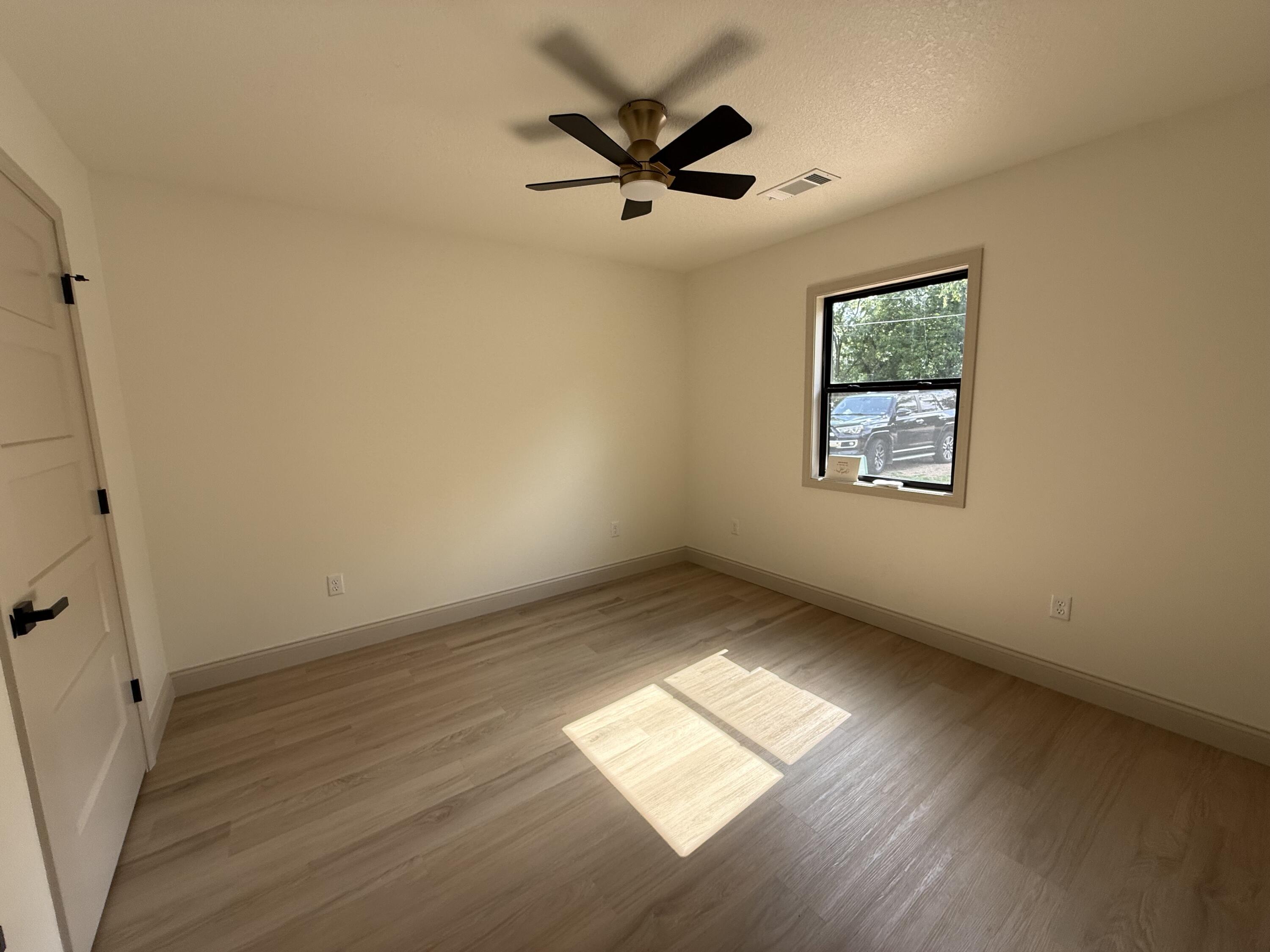 710 Johnson Street Property Photo 10