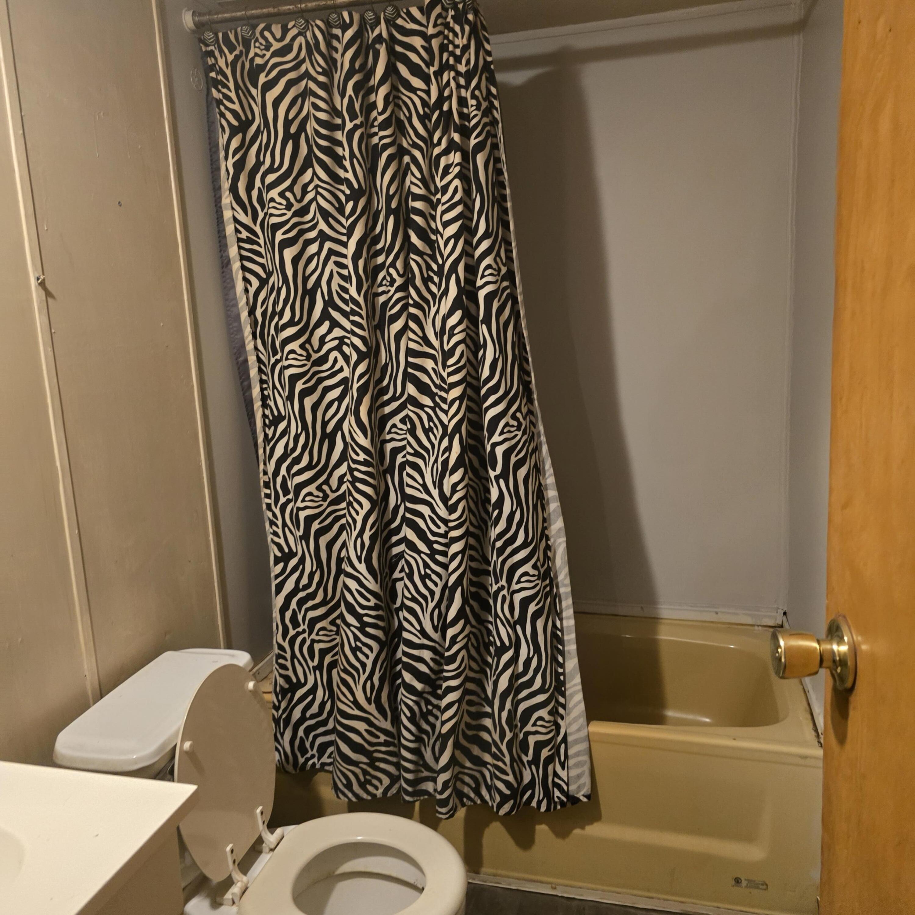 6348 Lawrence 1207 Property Photo 13