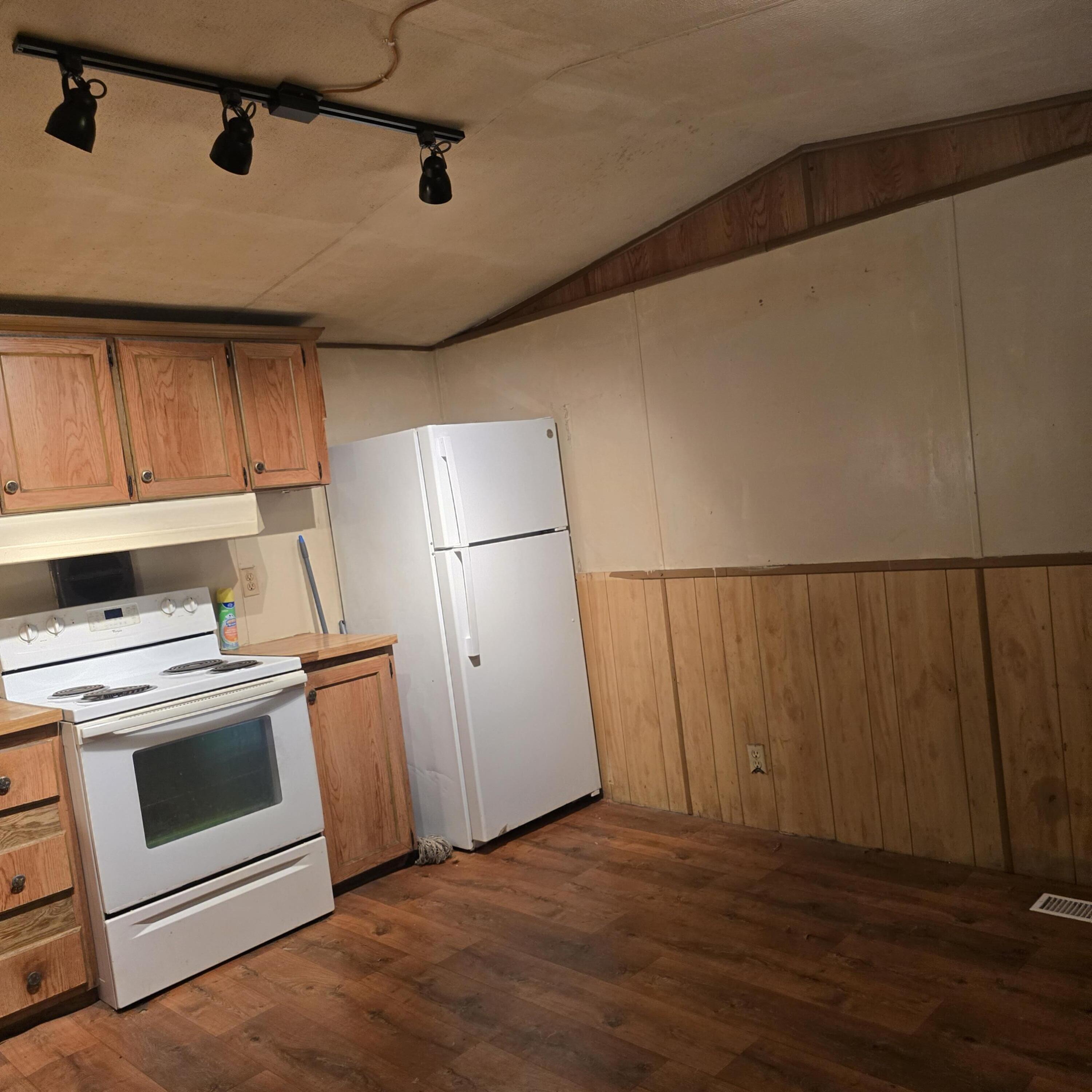 6348 Lawrence 1207 Property Photo 16