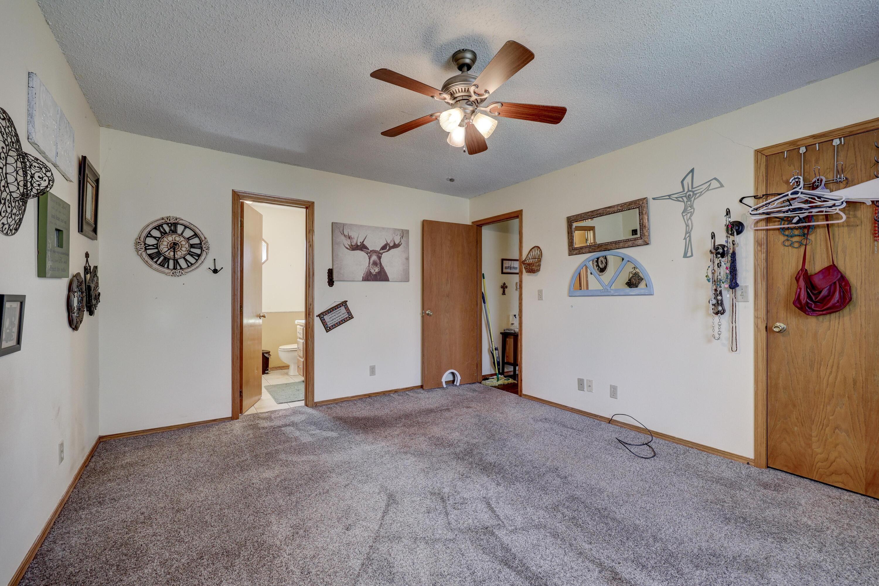 1206 Douglas Court Property Photo 26