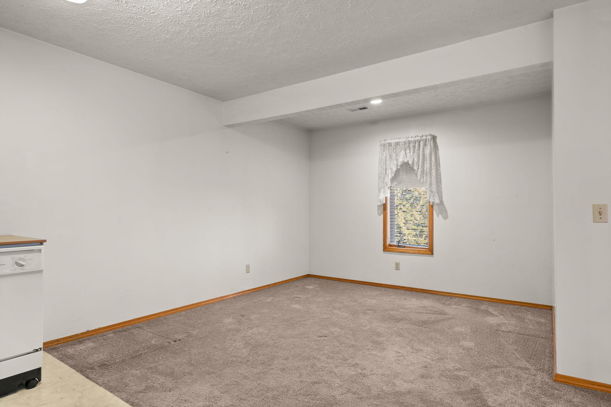 12 Longview Drive Property Photo 15